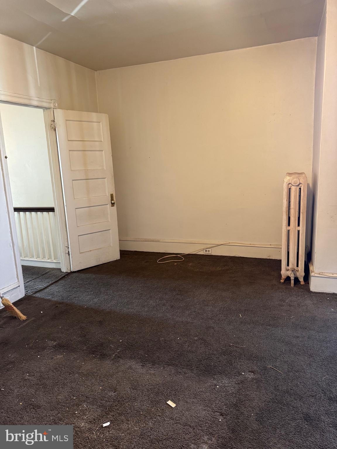 2400 SOUTH - Residential