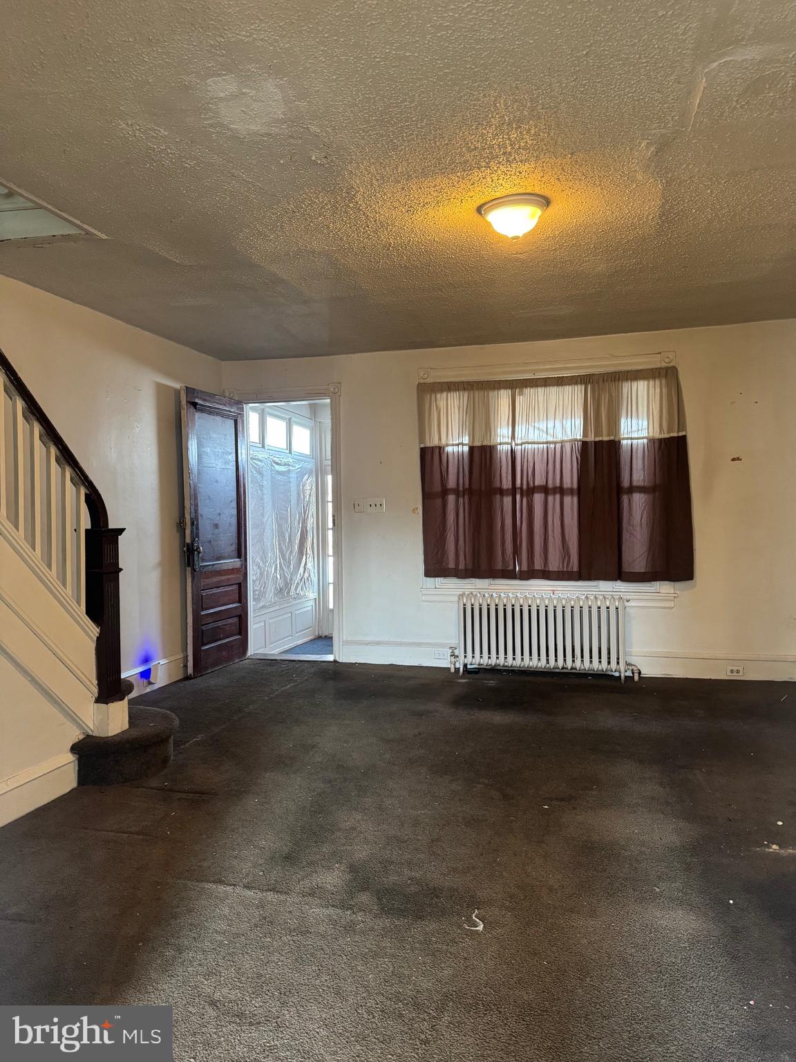 2400 SOUTH - Residential