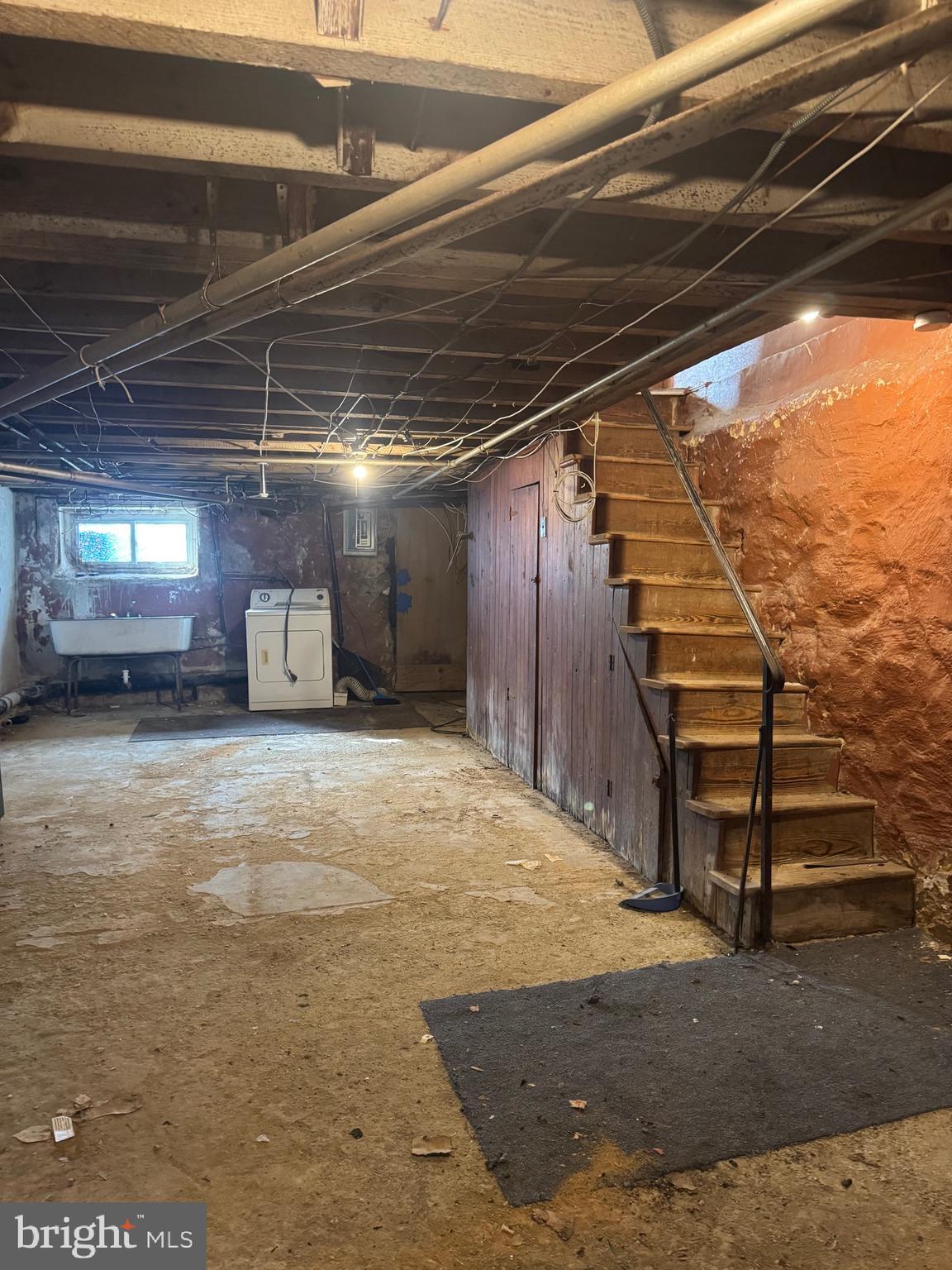 2400 SOUTH - Residential