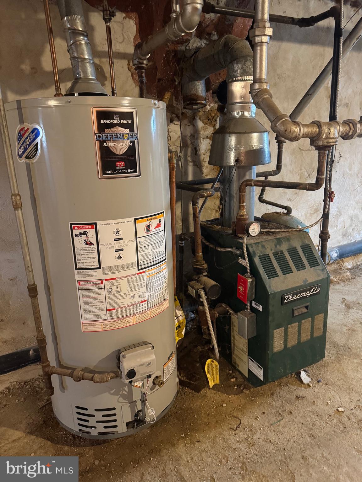 2400 SOUTH - Residential