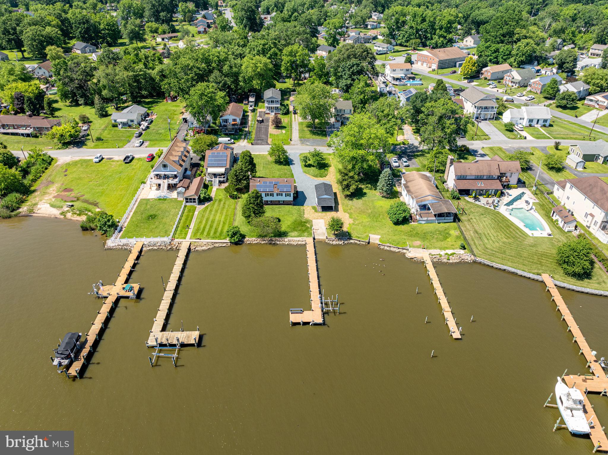 HYDE PARK - Residential