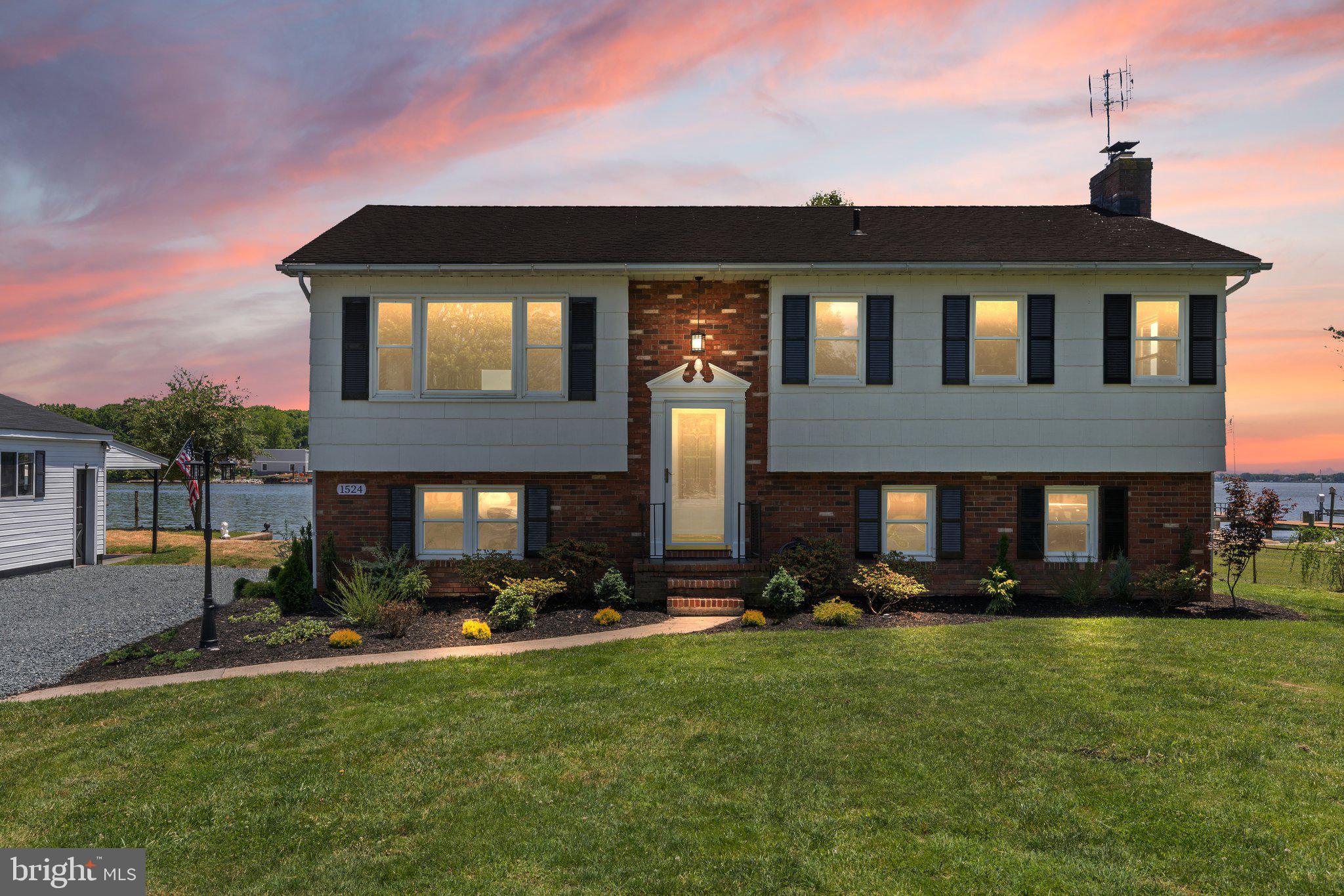 HYDE PARK - Residential