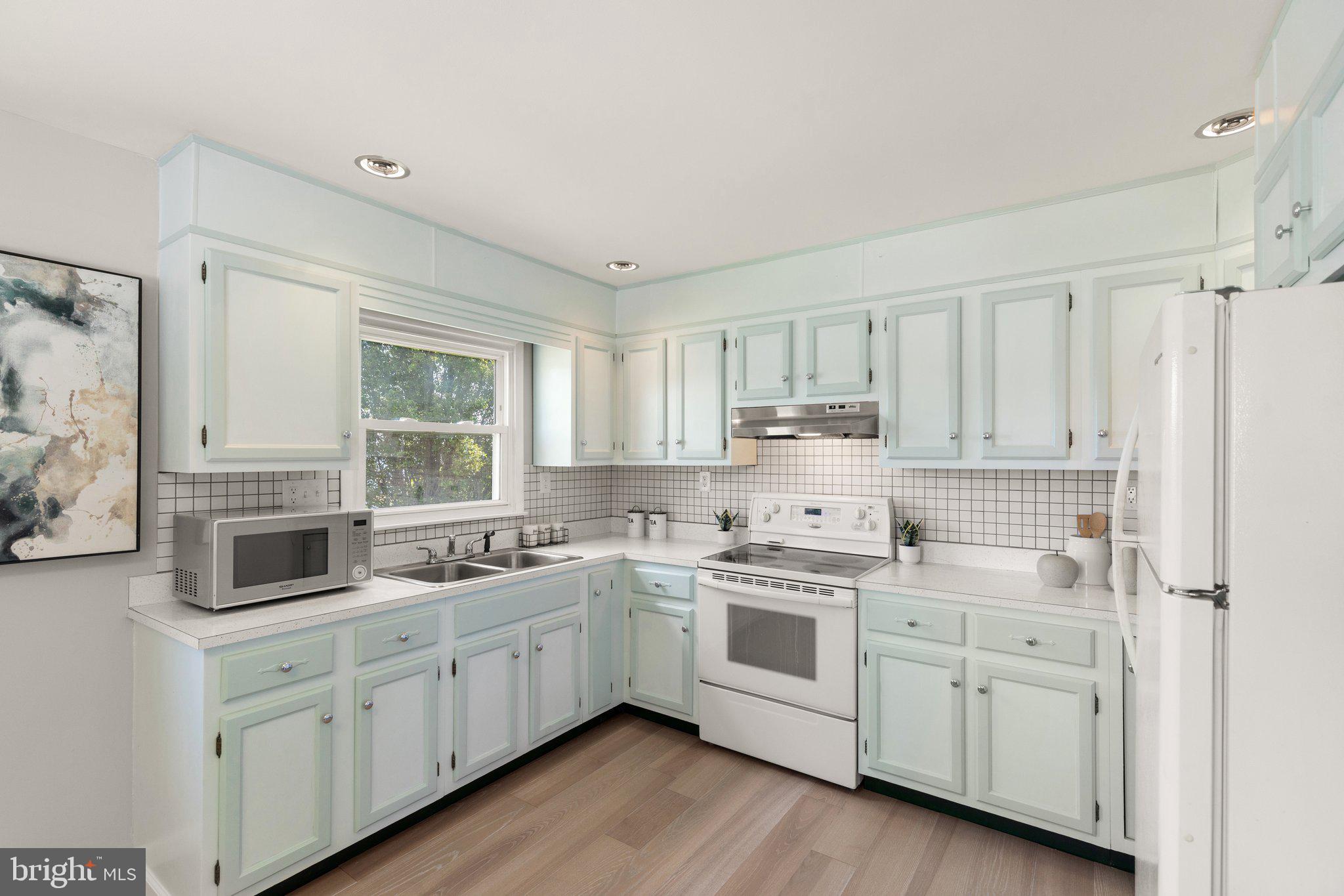 HYDE PARK - Residential