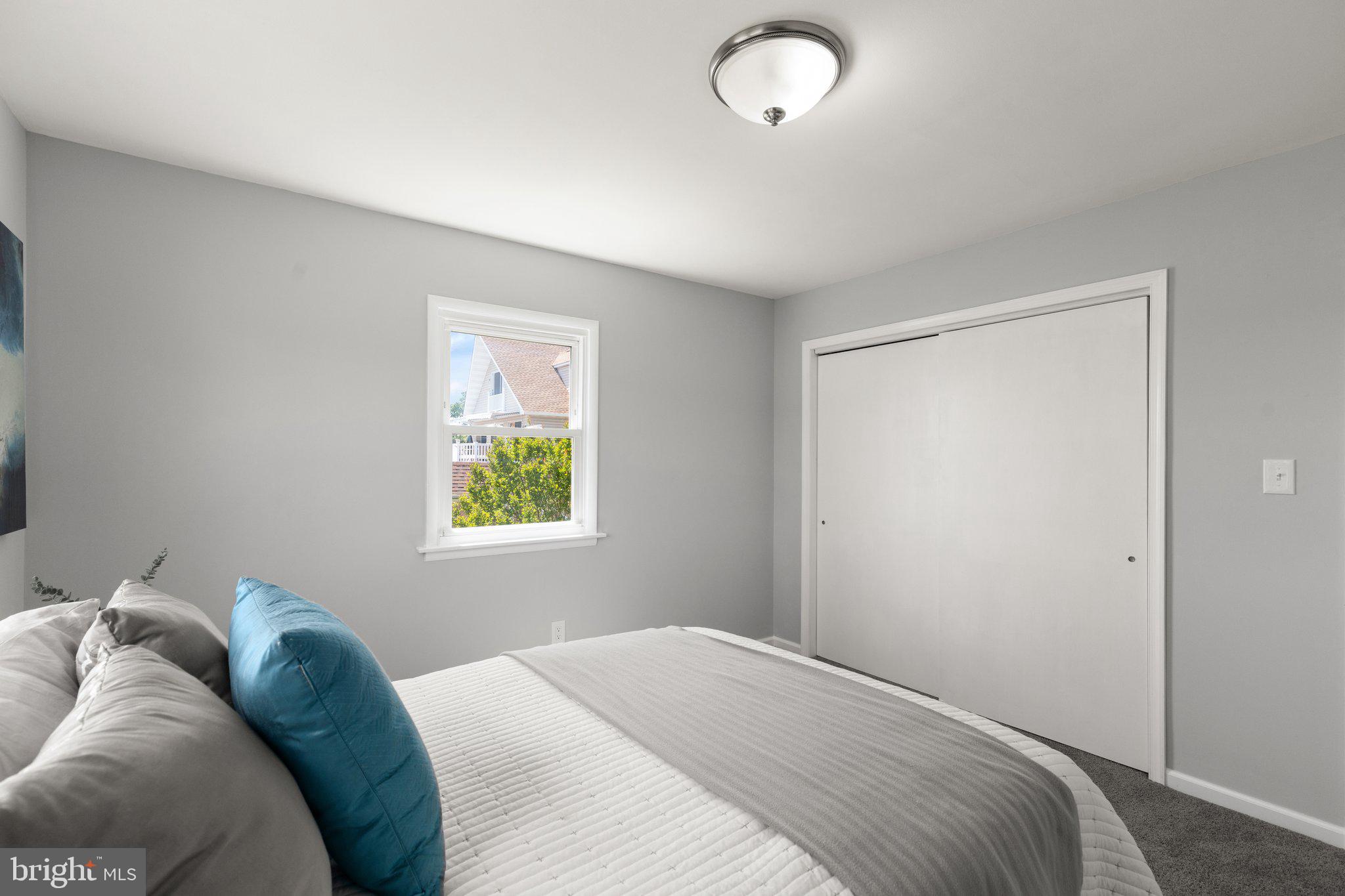 HYDE PARK - Residential