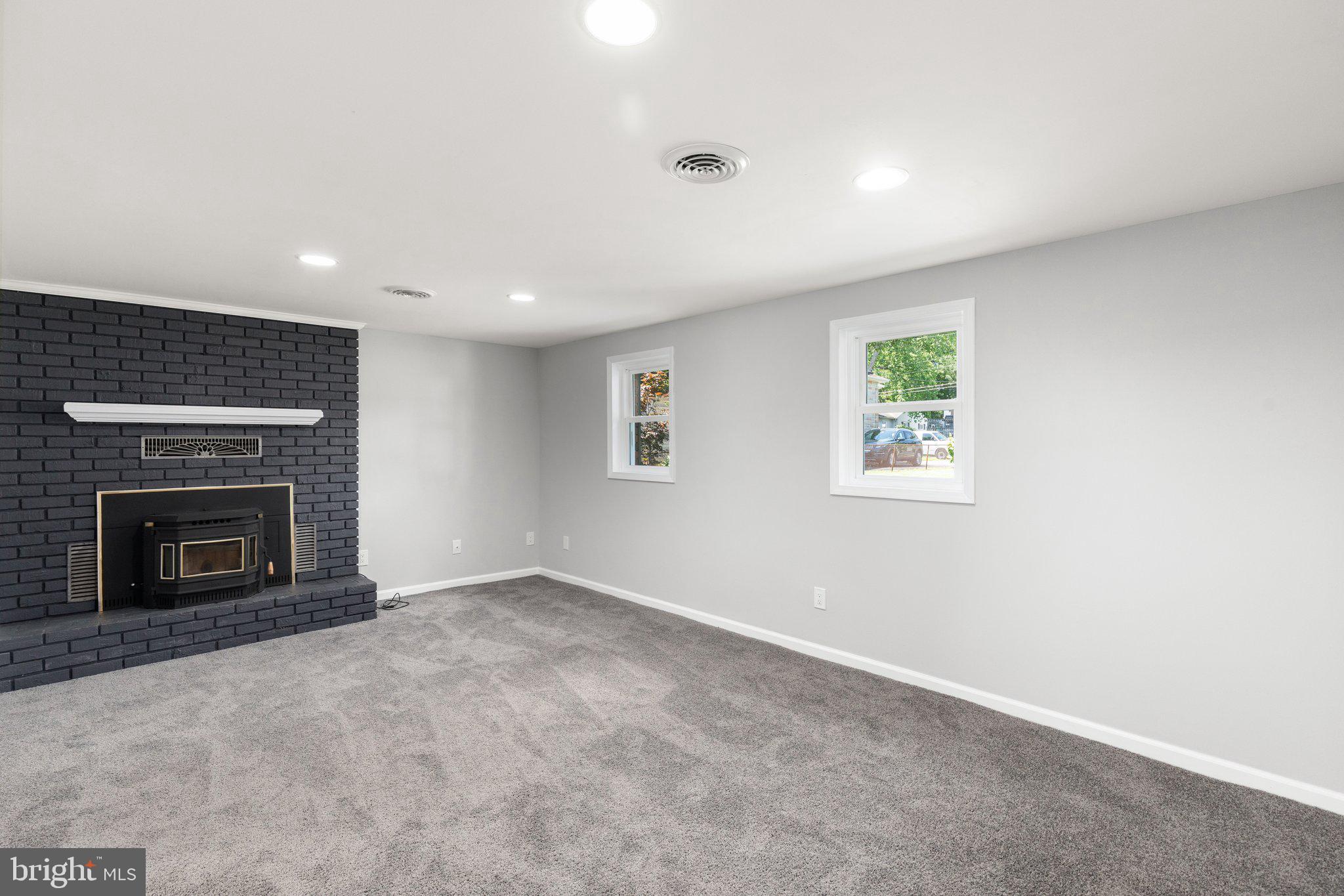 HYDE PARK - Residential