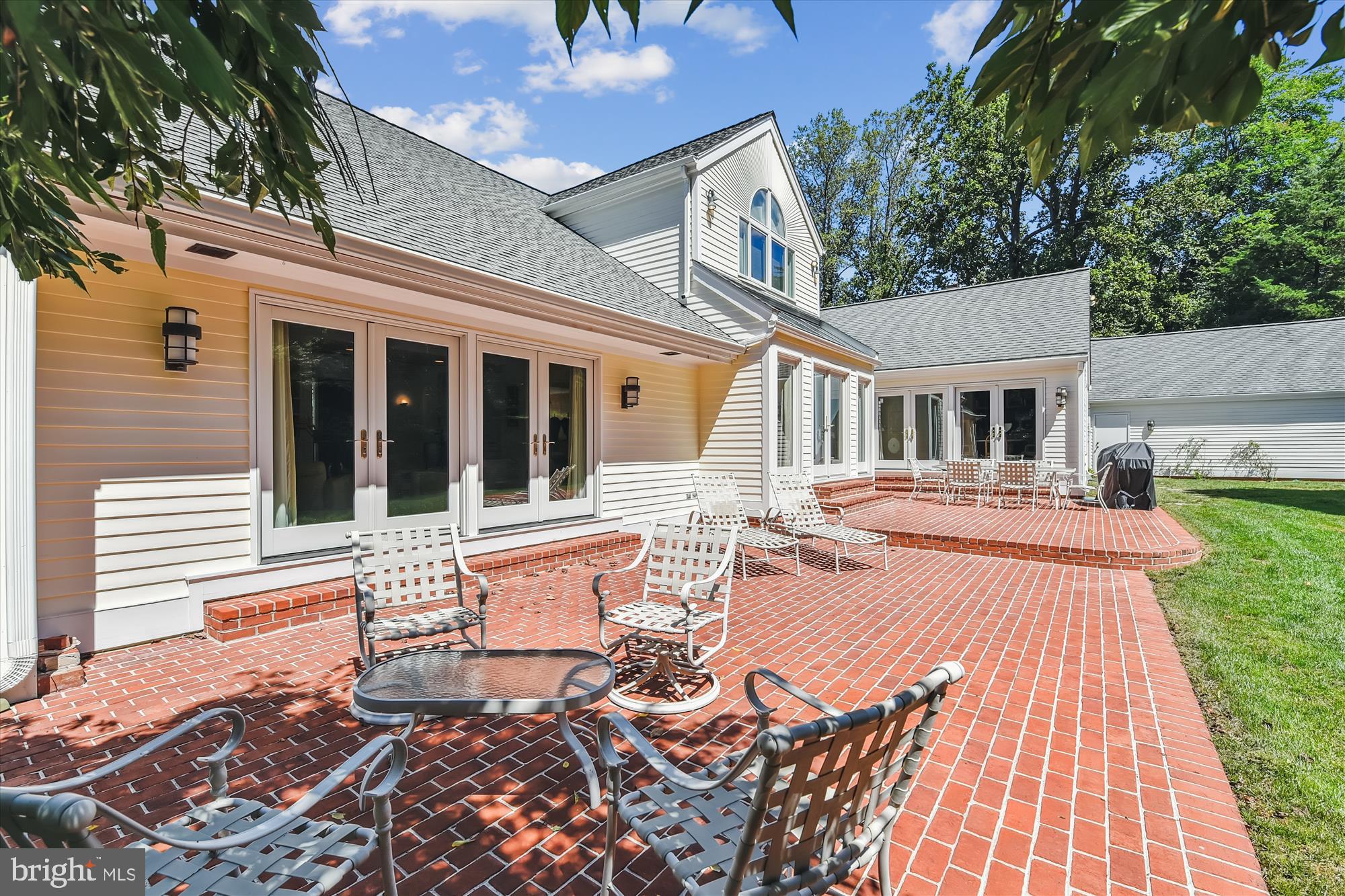 RUXTON - Residential