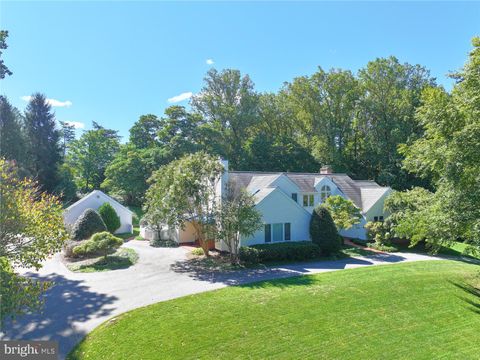 2020 SKYLINE ROAD TOWSON MD 21204