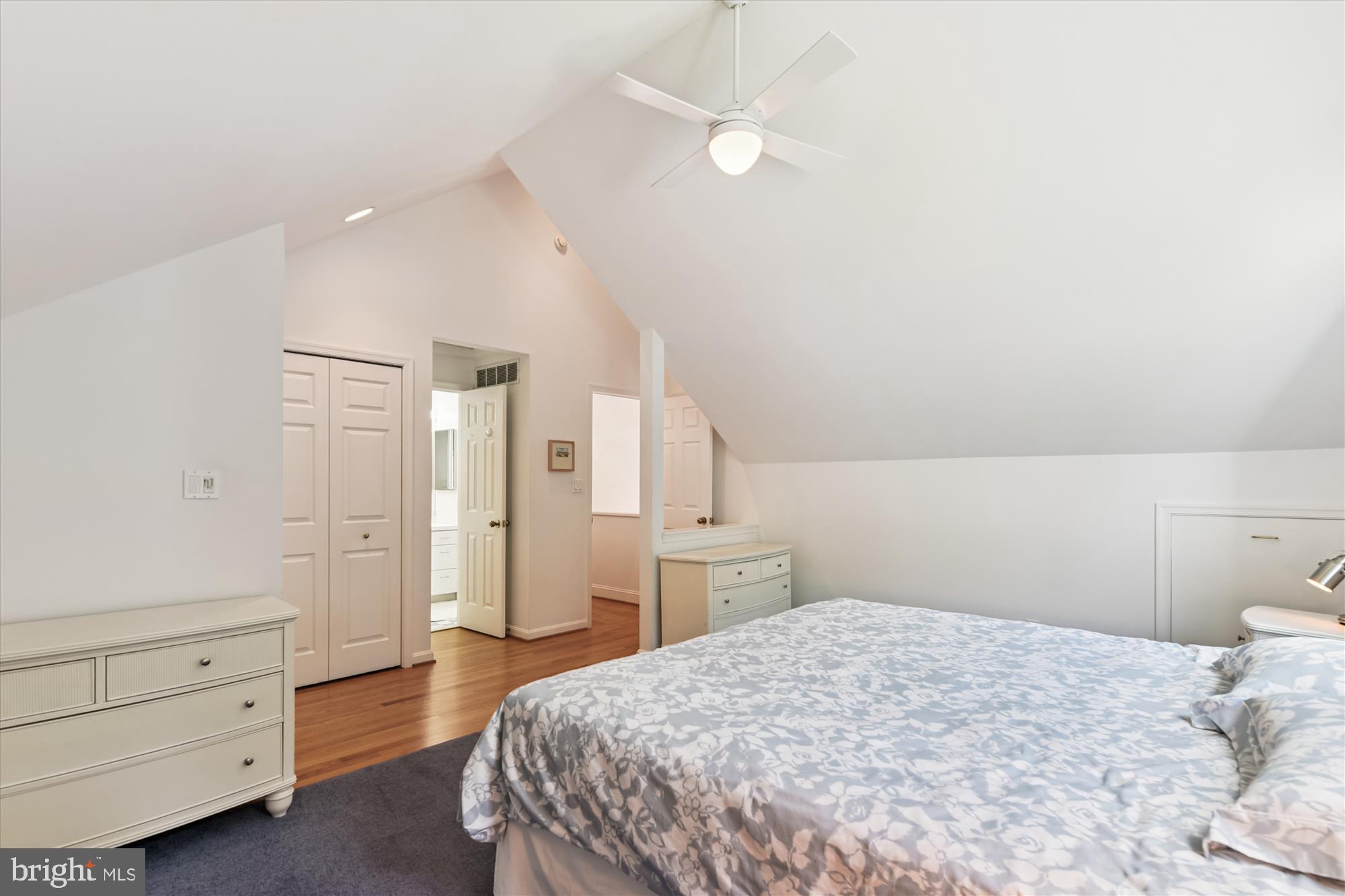 RUXTON - Residential