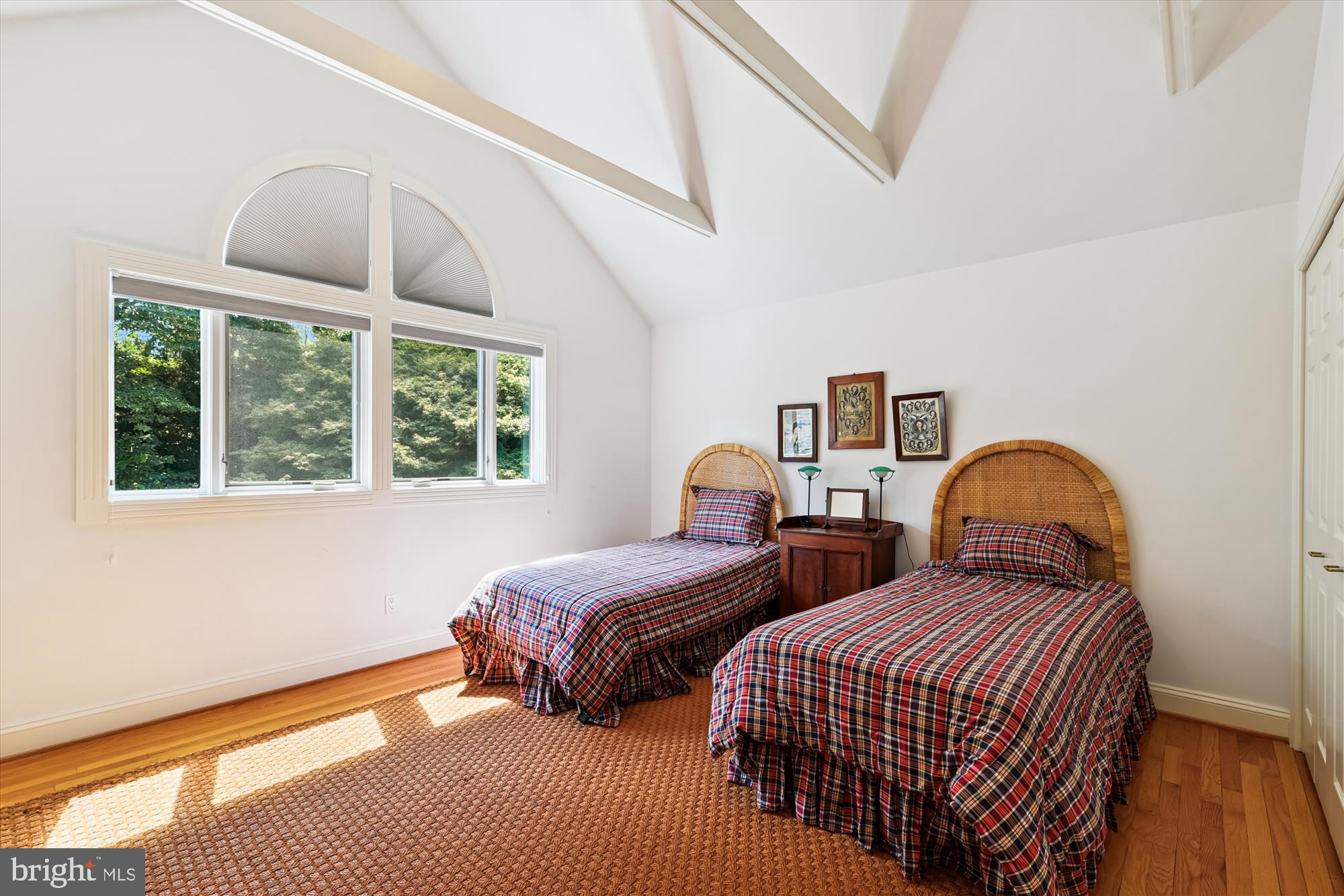 RUXTON - Residential