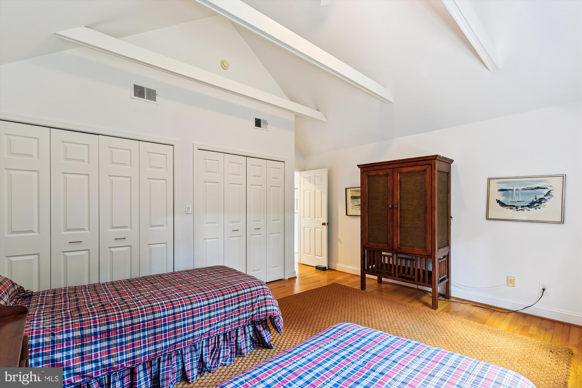 RUXTON - Residential