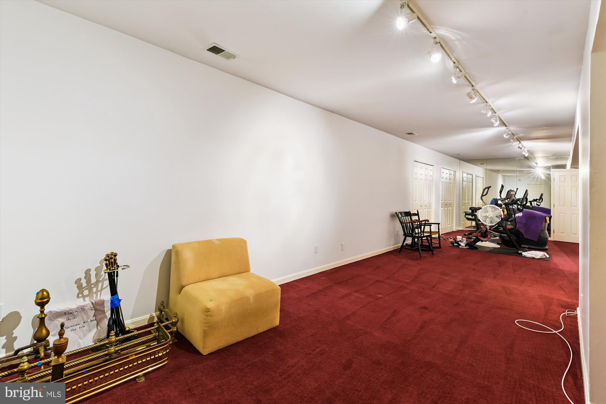 RUXTON - Residential