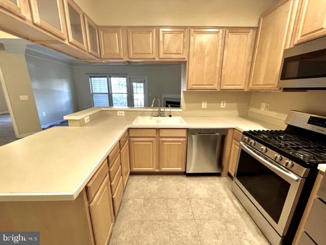 HUNTERS BRANCH - Residential Lease