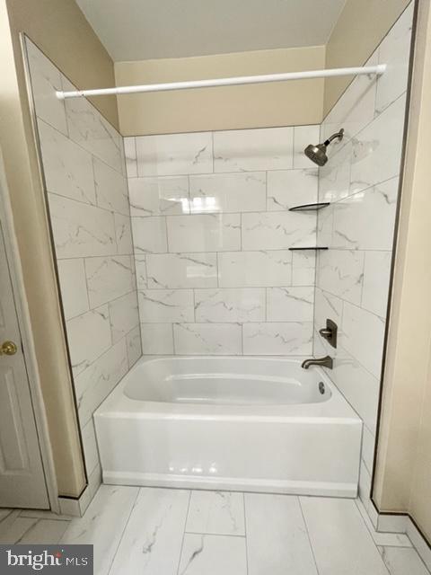 HUNTERS BRANCH - Residential Lease