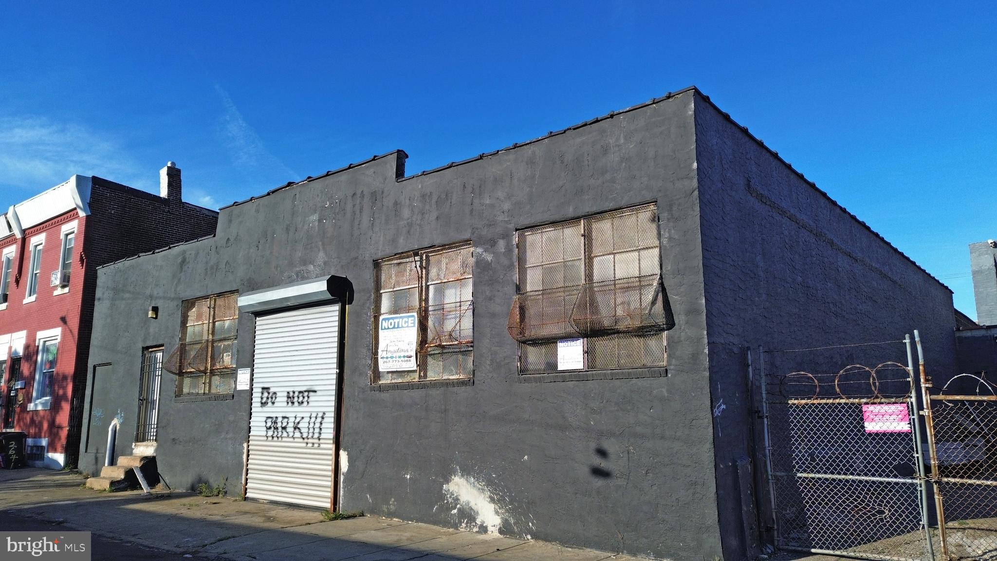 PHILADELPHIA (NORTH) - Commercial Sale