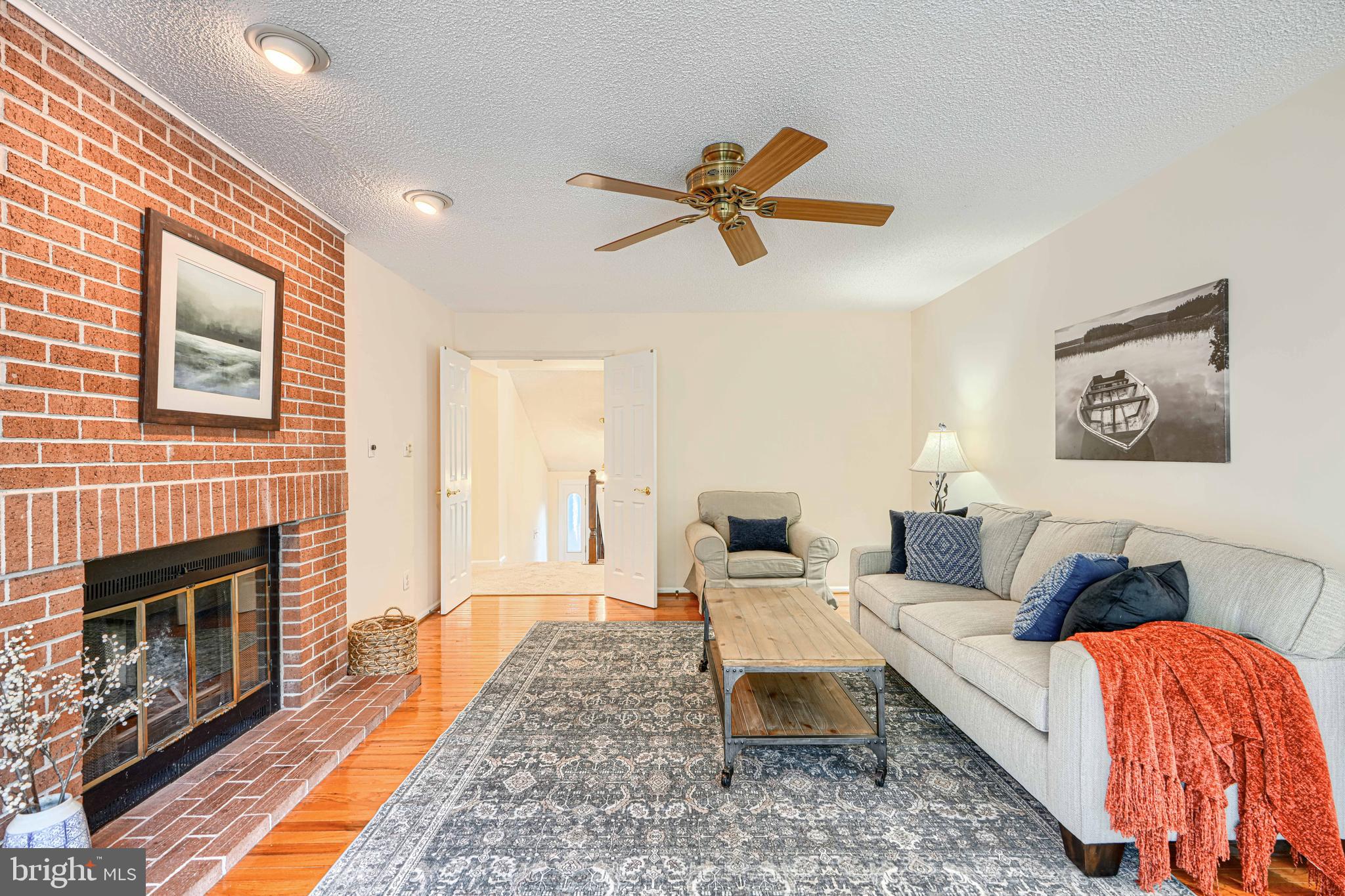 HUNT RIDGE - Residential