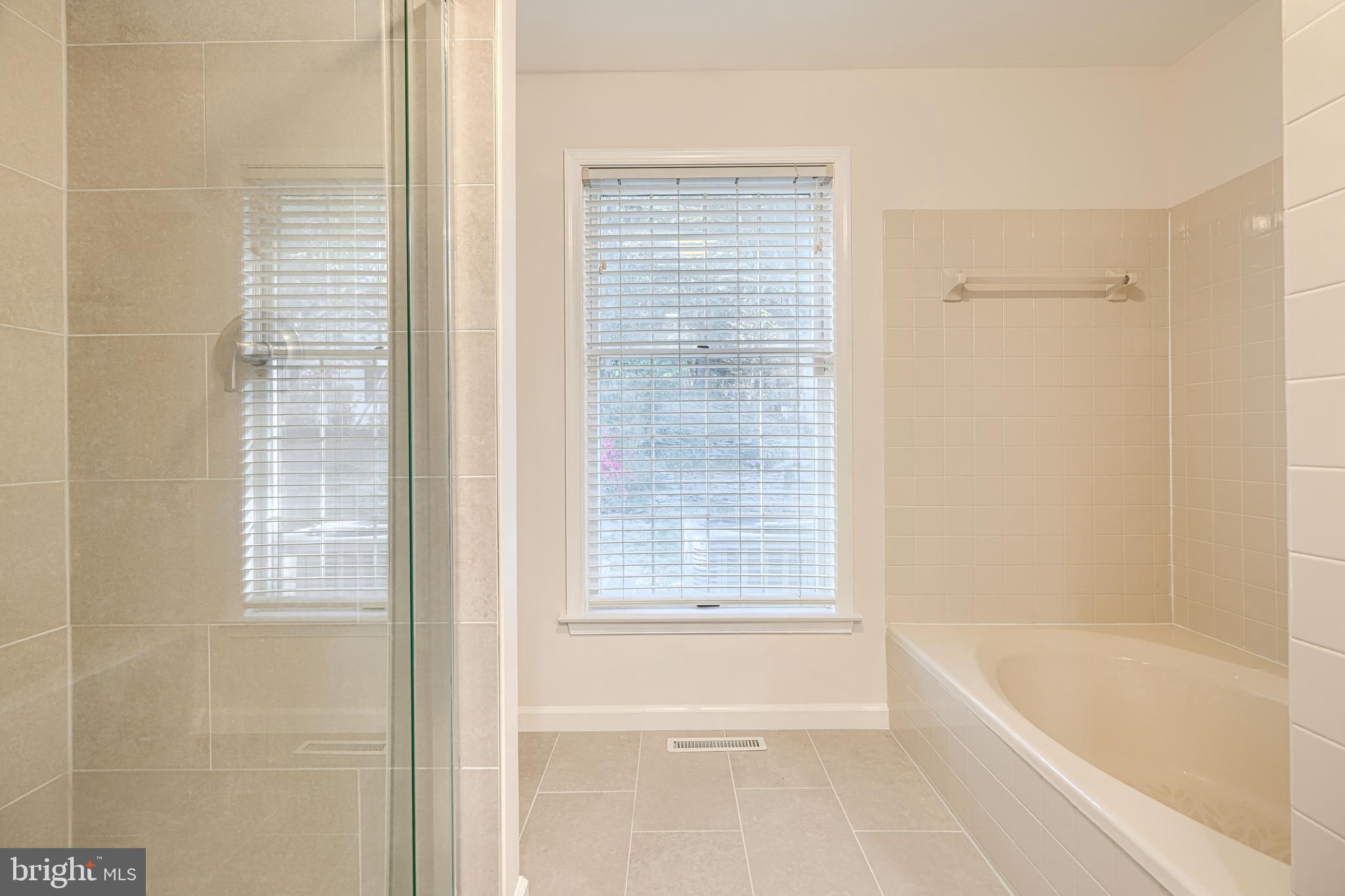 HUNT RIDGE - Residential