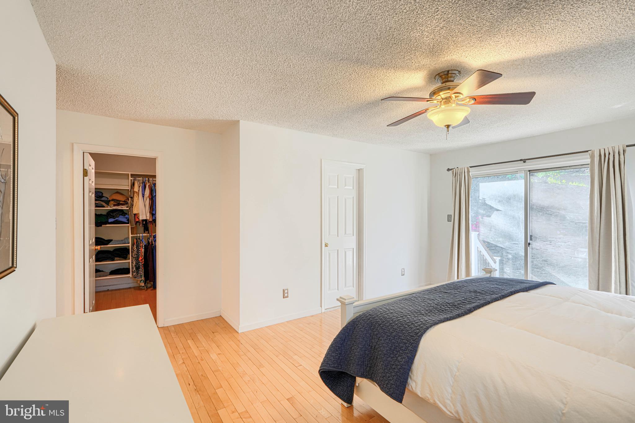 HUNT RIDGE - Residential