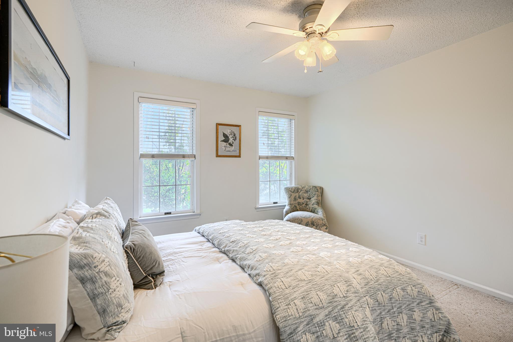 HUNT RIDGE - Residential