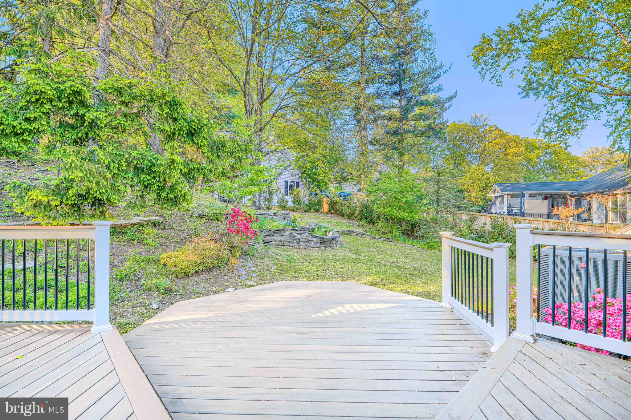 HUNT RIDGE - Residential