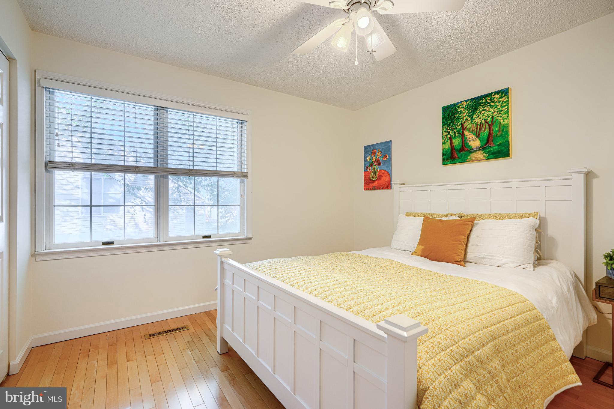 HUNT RIDGE - Residential