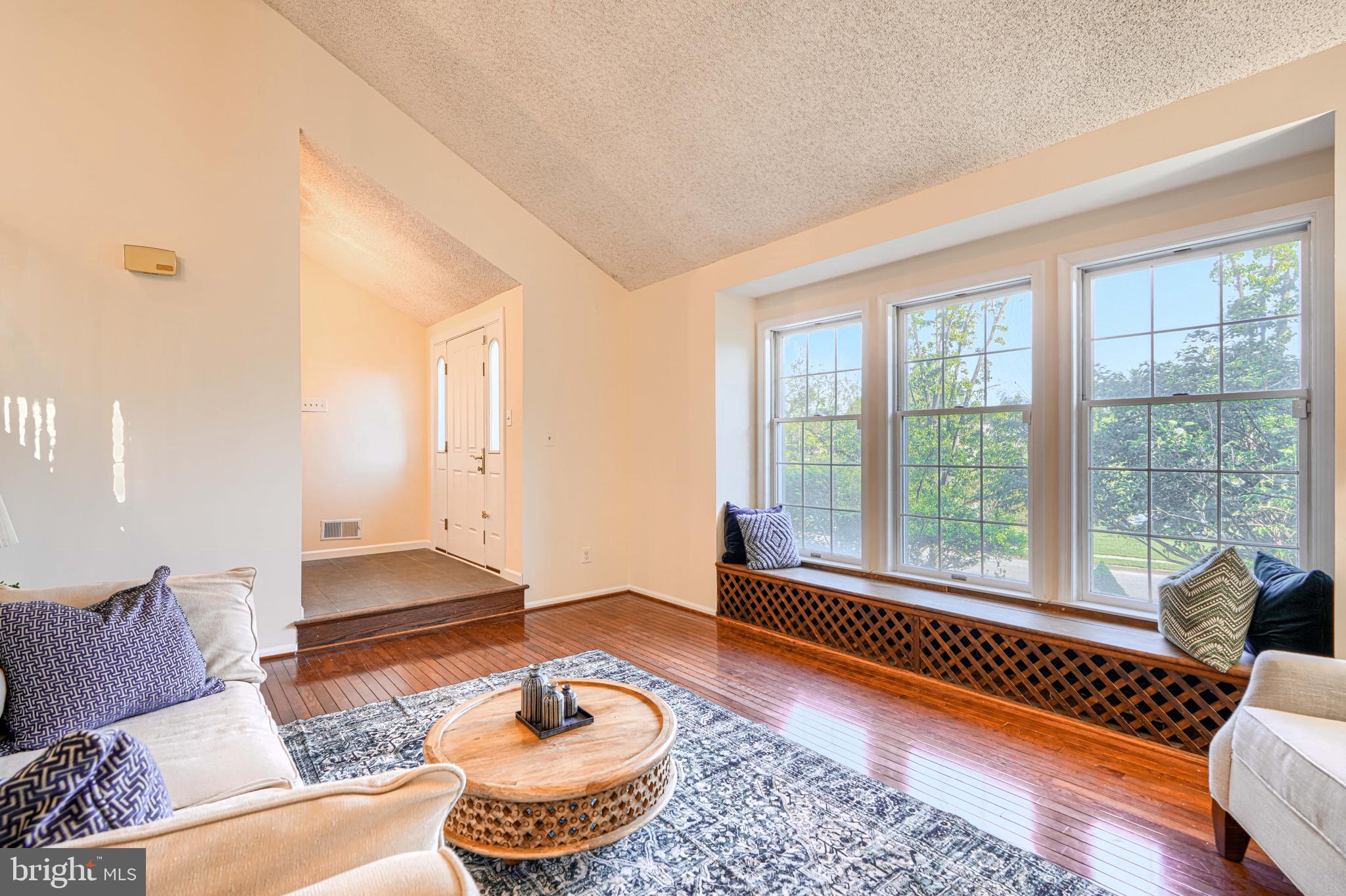 HUNT RIDGE - Residential