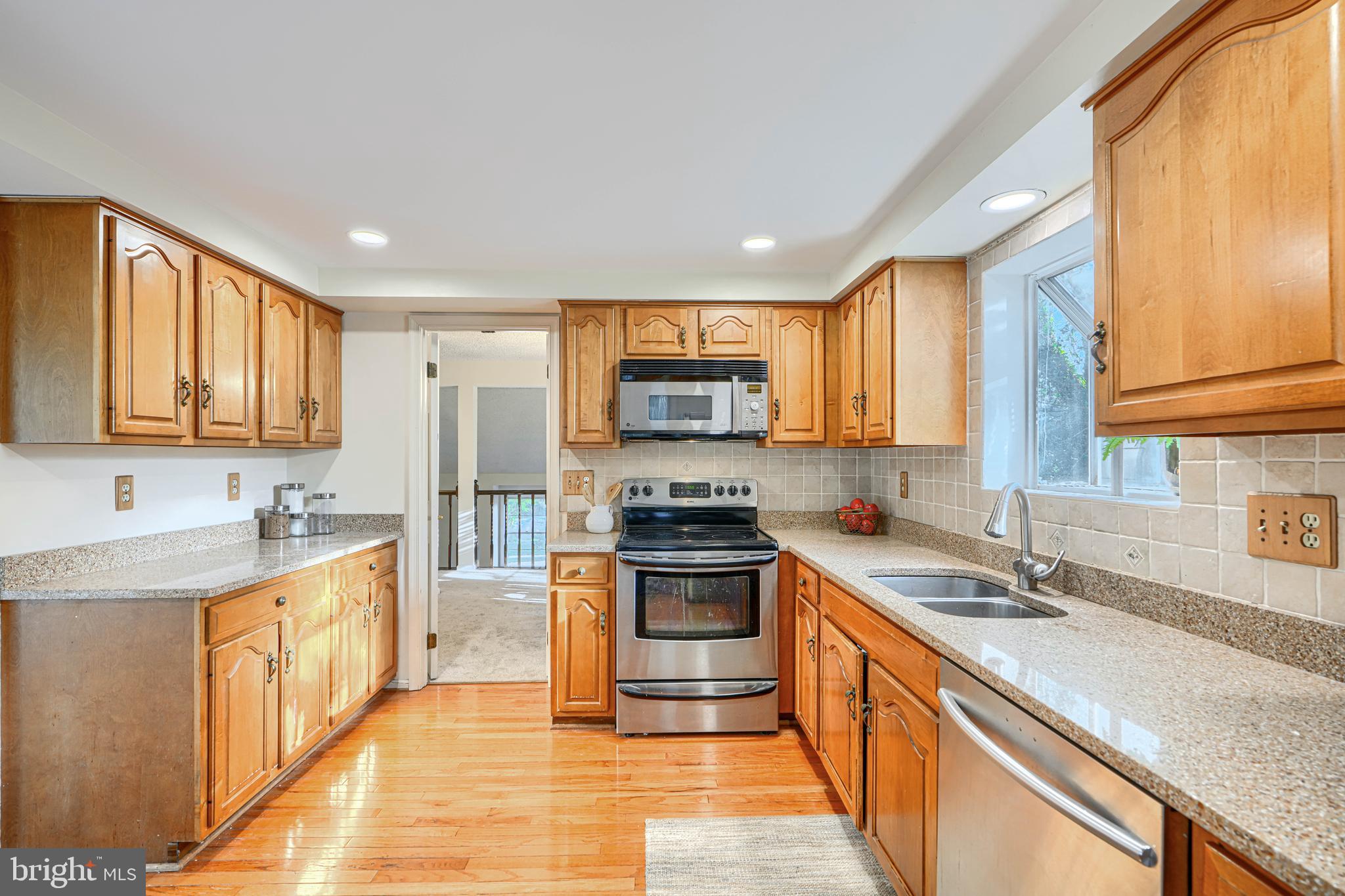 HUNT RIDGE - Residential