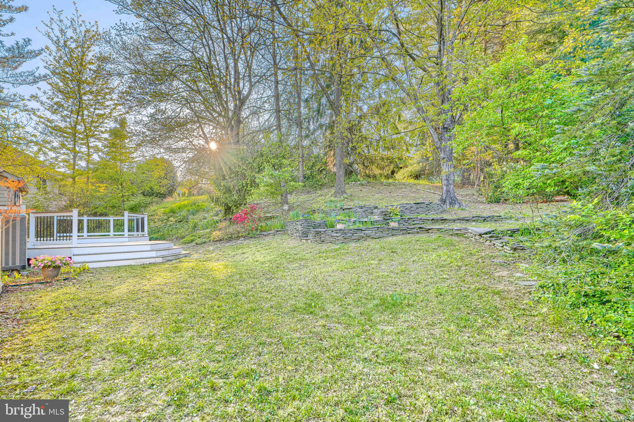 HUNT RIDGE - Residential