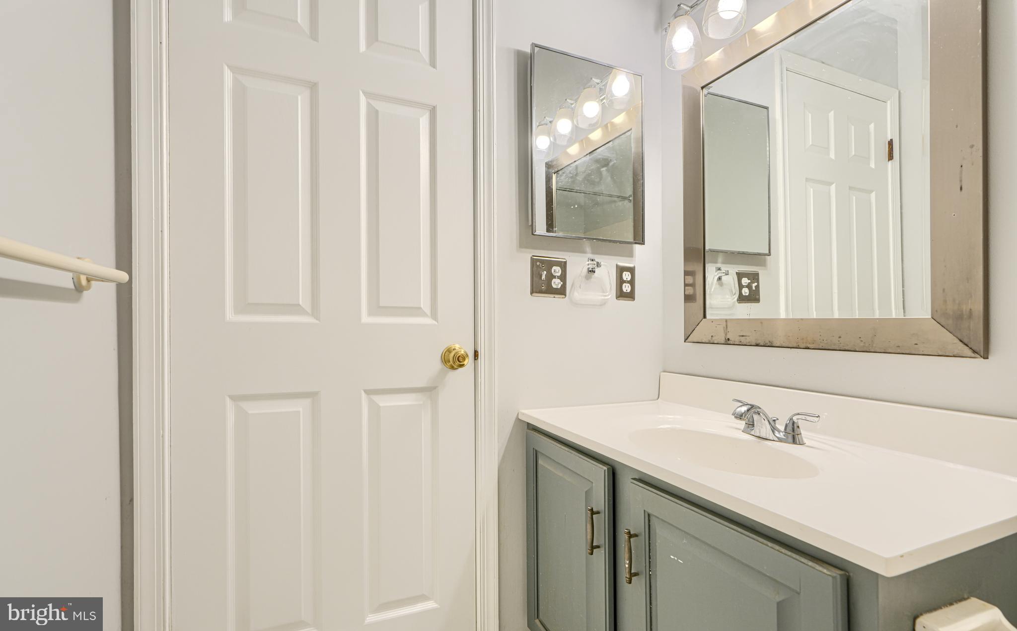 HUNT RIDGE - Residential