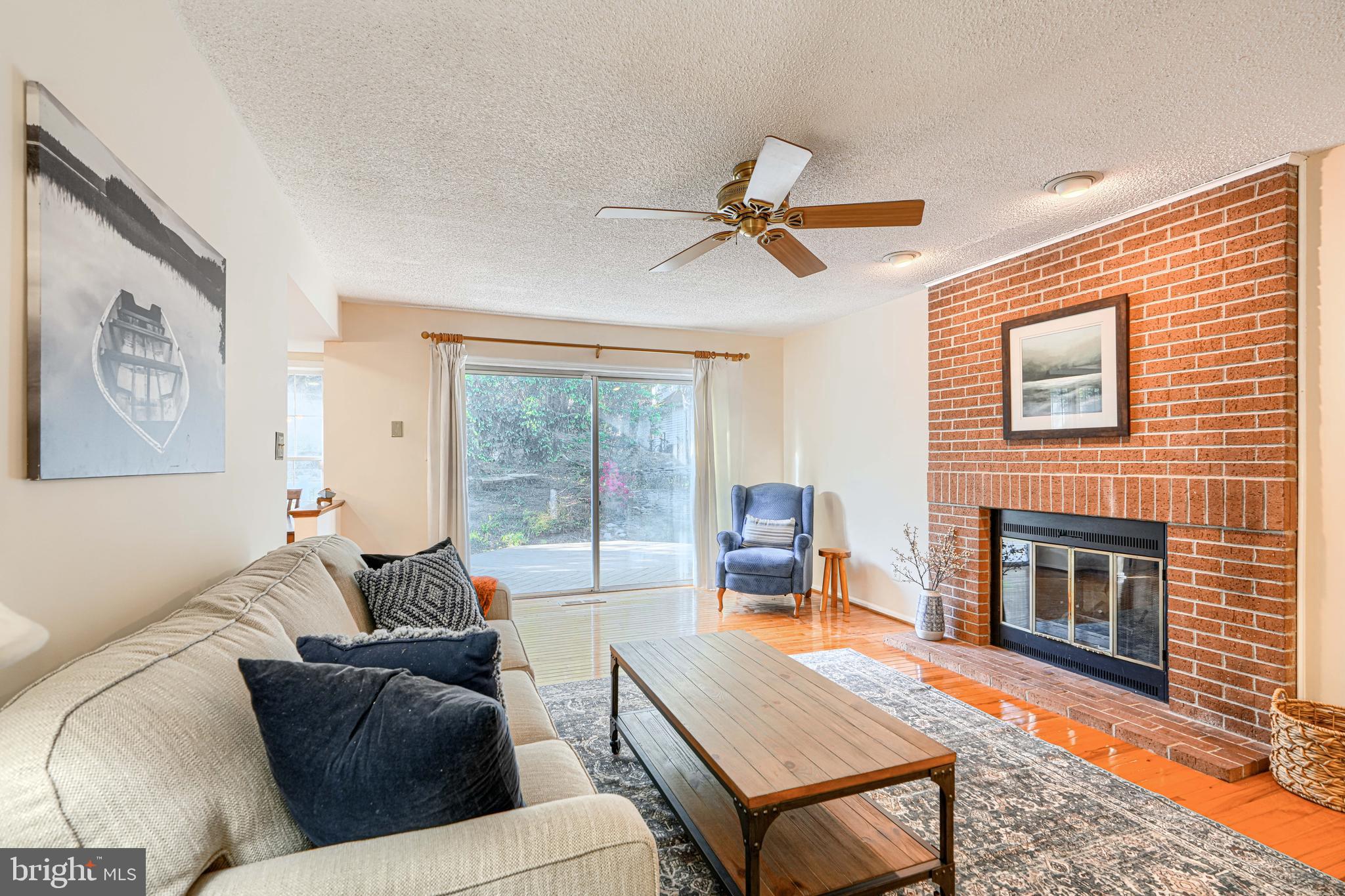 HUNT RIDGE - Residential