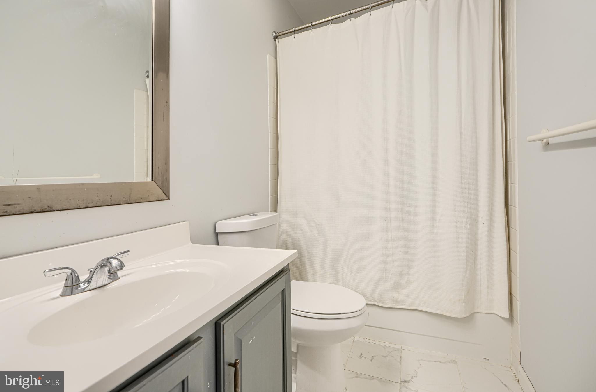 HUNT RIDGE - Residential