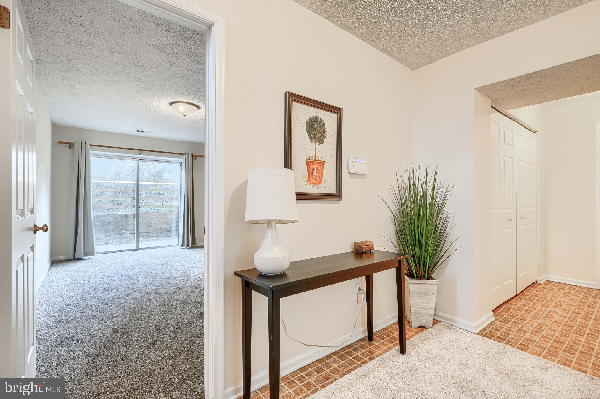 HUNT RIDGE - Residential