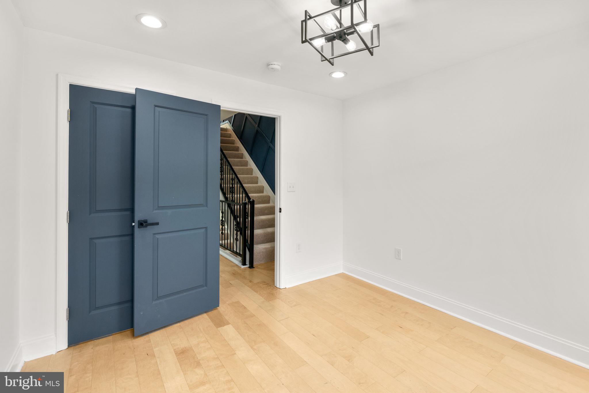 POPPLETON - Residential Lease