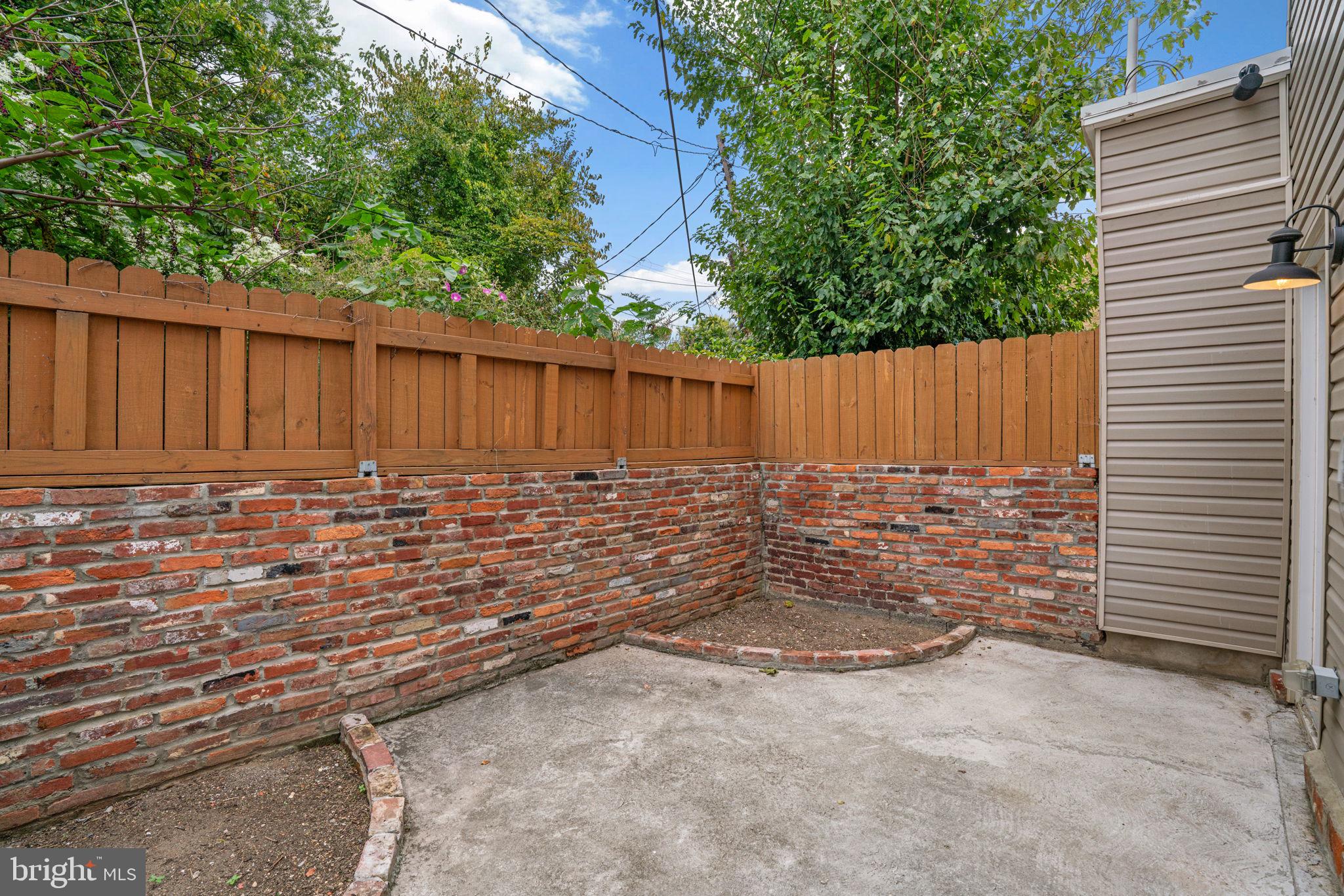 POPPLETON - Residential Lease