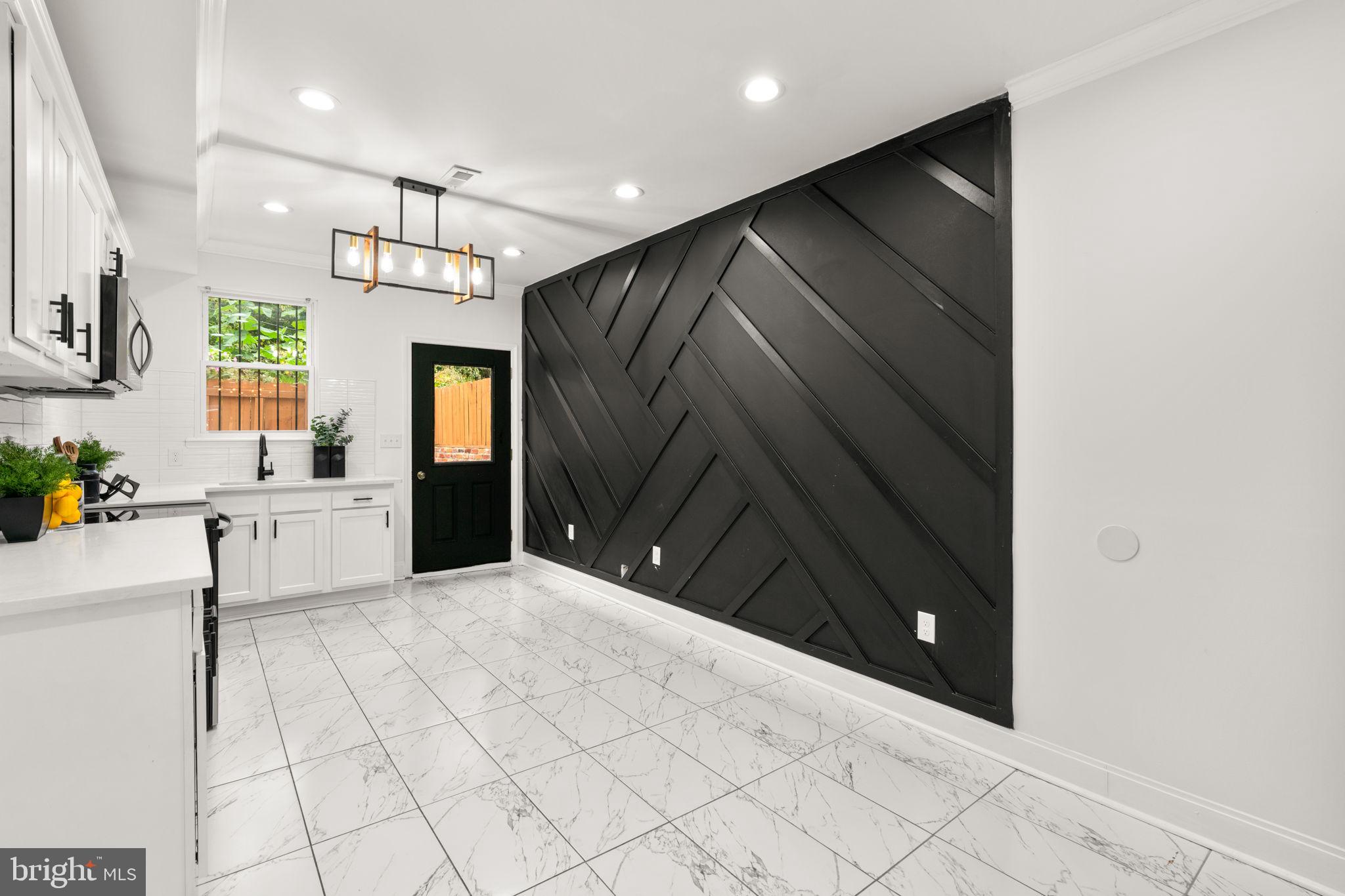 POPPLETON - Residential Lease