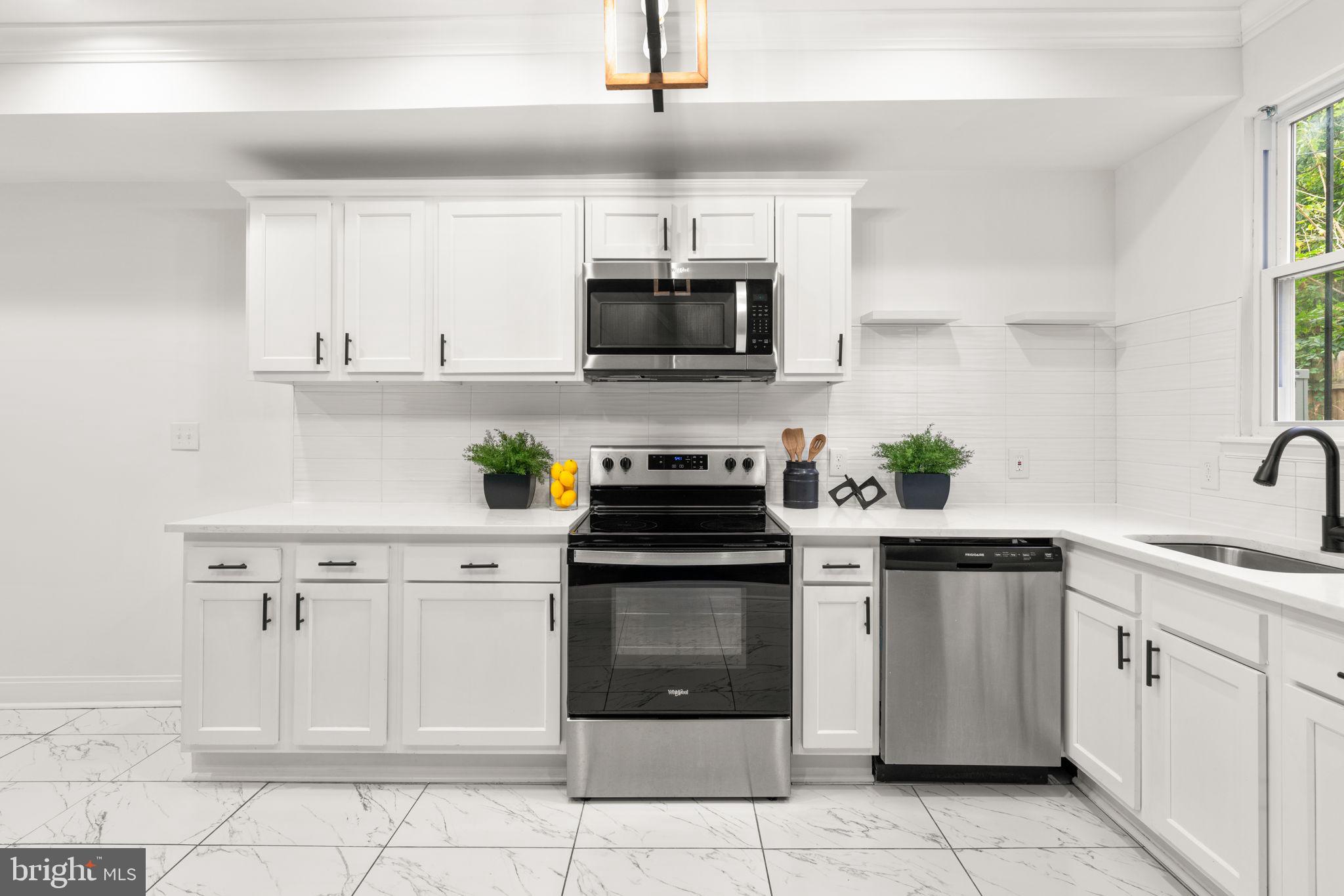 POPPLETON - Residential Lease