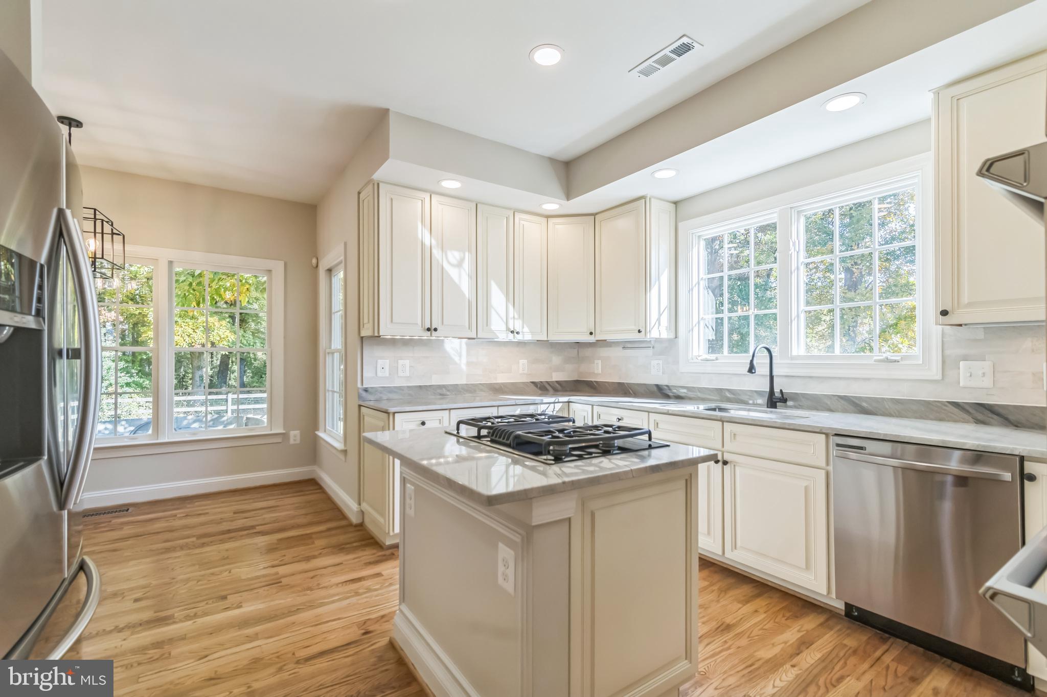 PT OLNEY OUT RES 2 - Residential