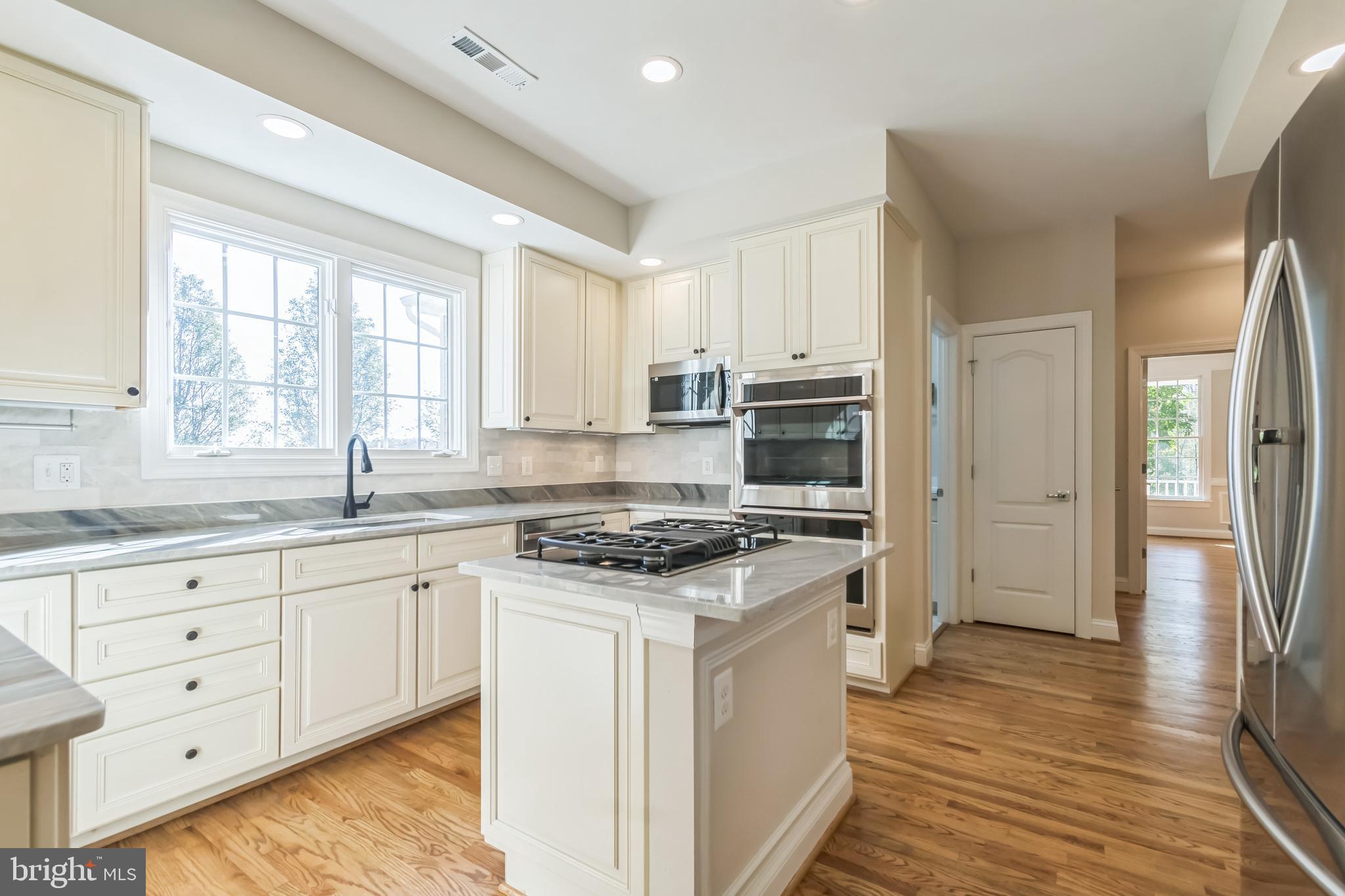 PT OLNEY OUT RES 2 - Residential