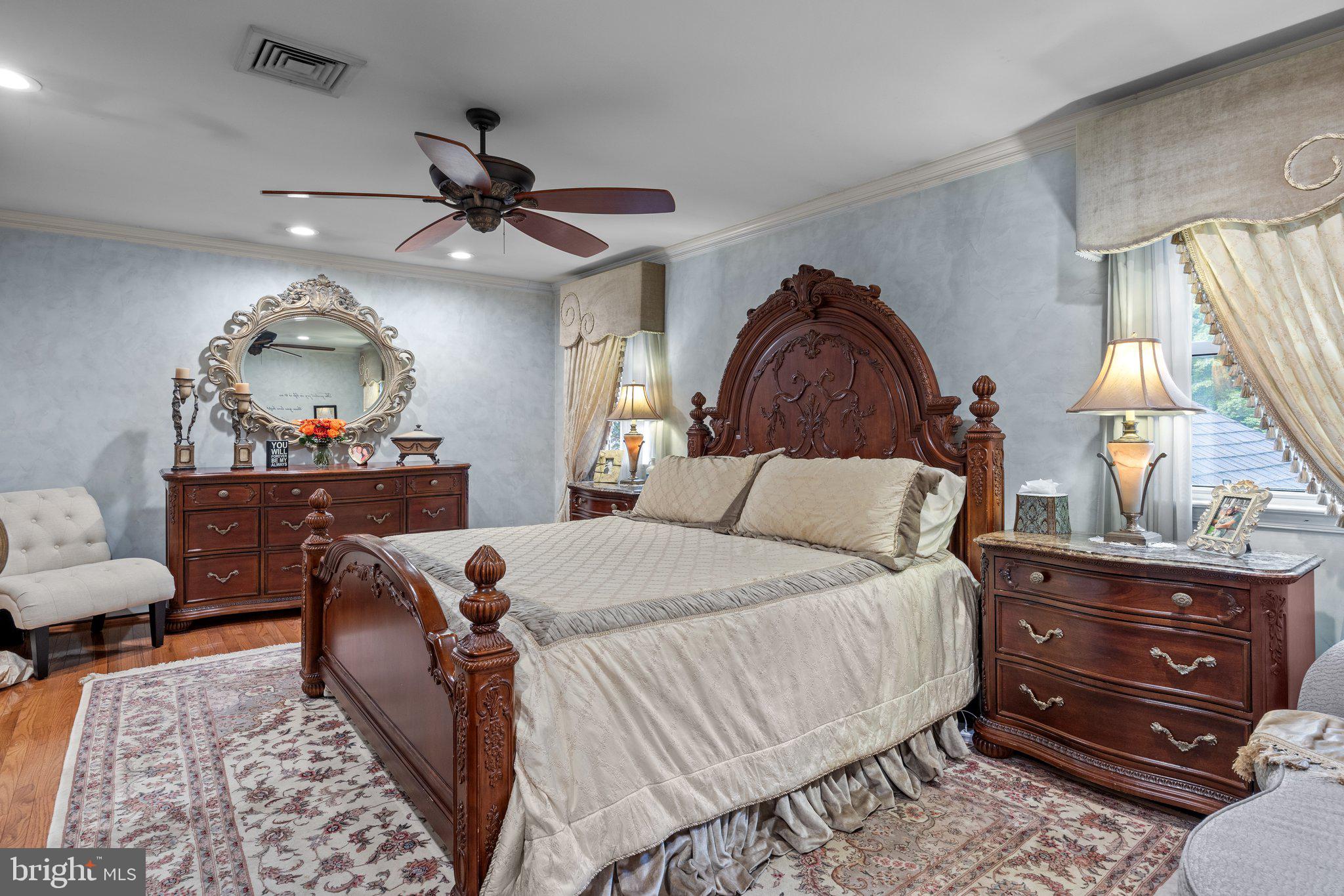 HUNTINGDON VALLEY - Residential