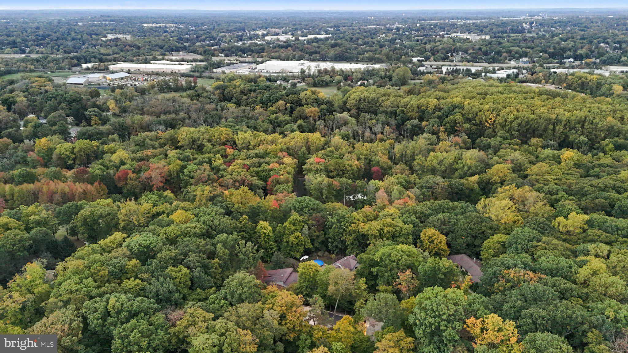 HUNTINGDON VALLEY - Residential