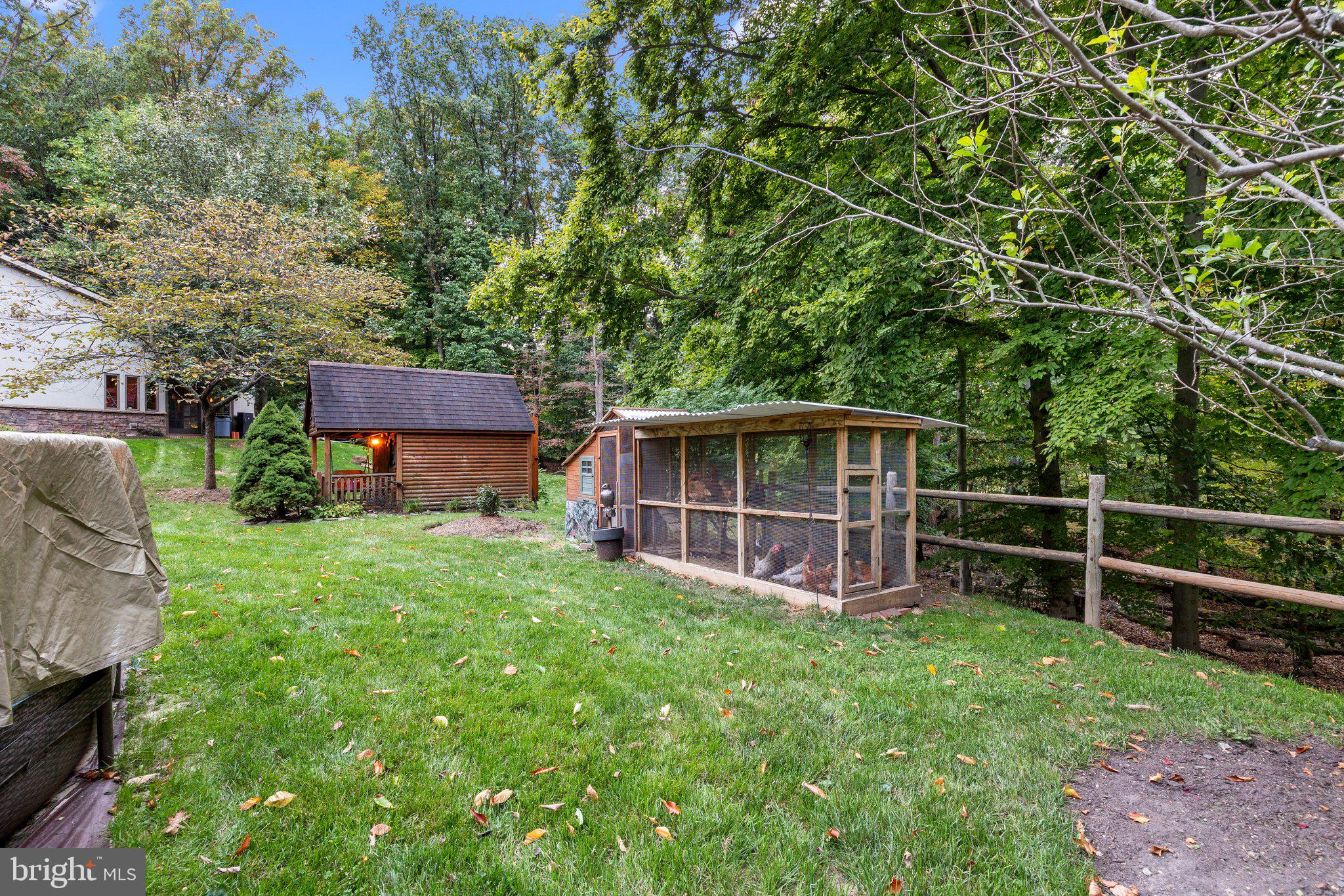 HUNTINGDON VALLEY - Residential