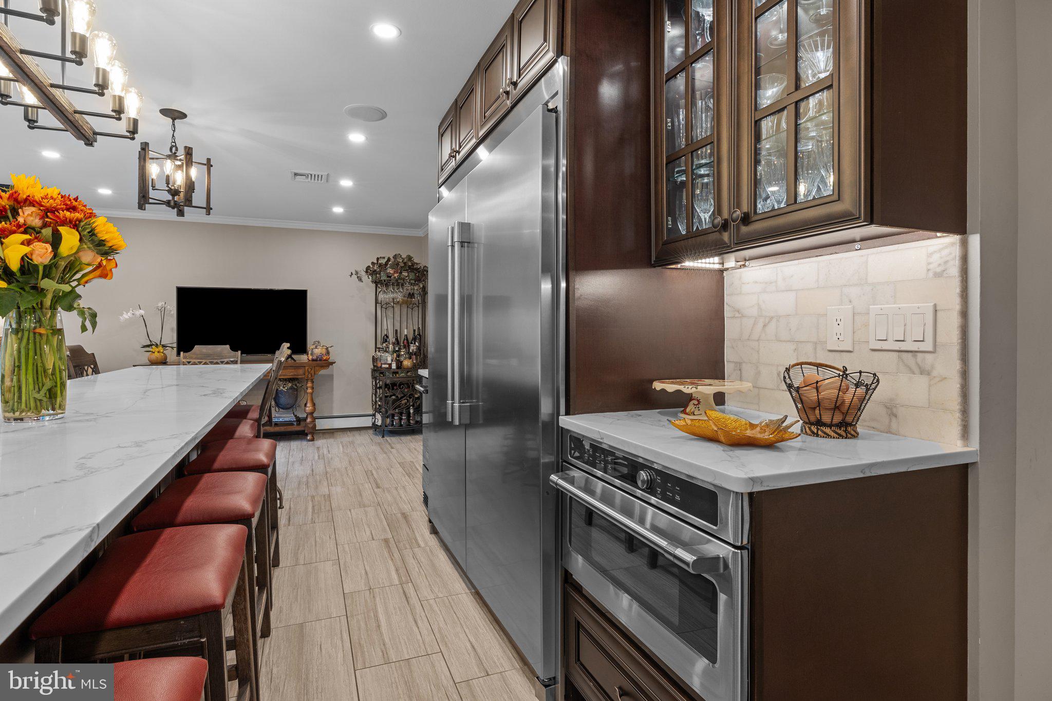 HUNTINGDON VALLEY - Residential