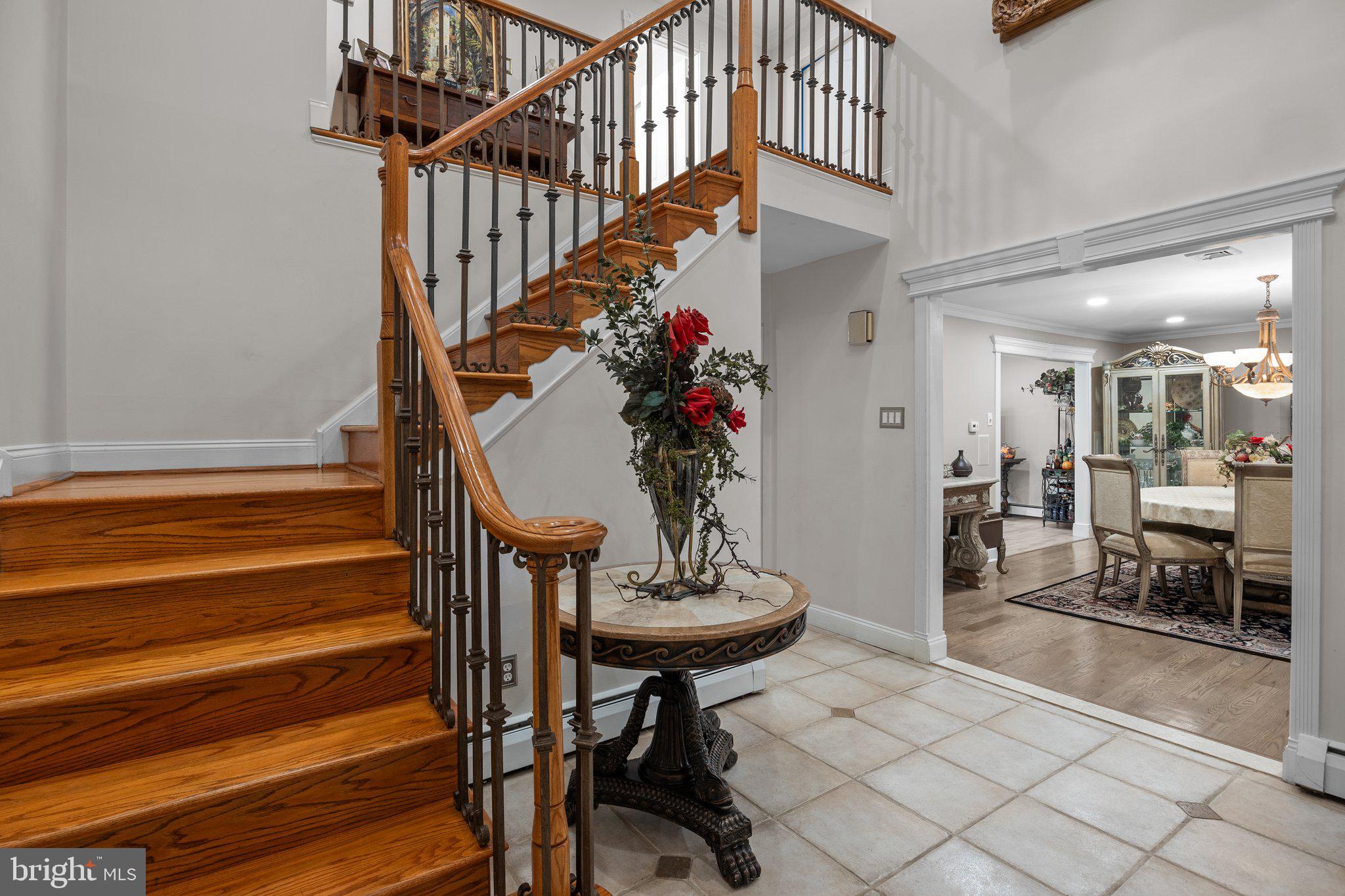 HUNTINGDON VALLEY - Residential