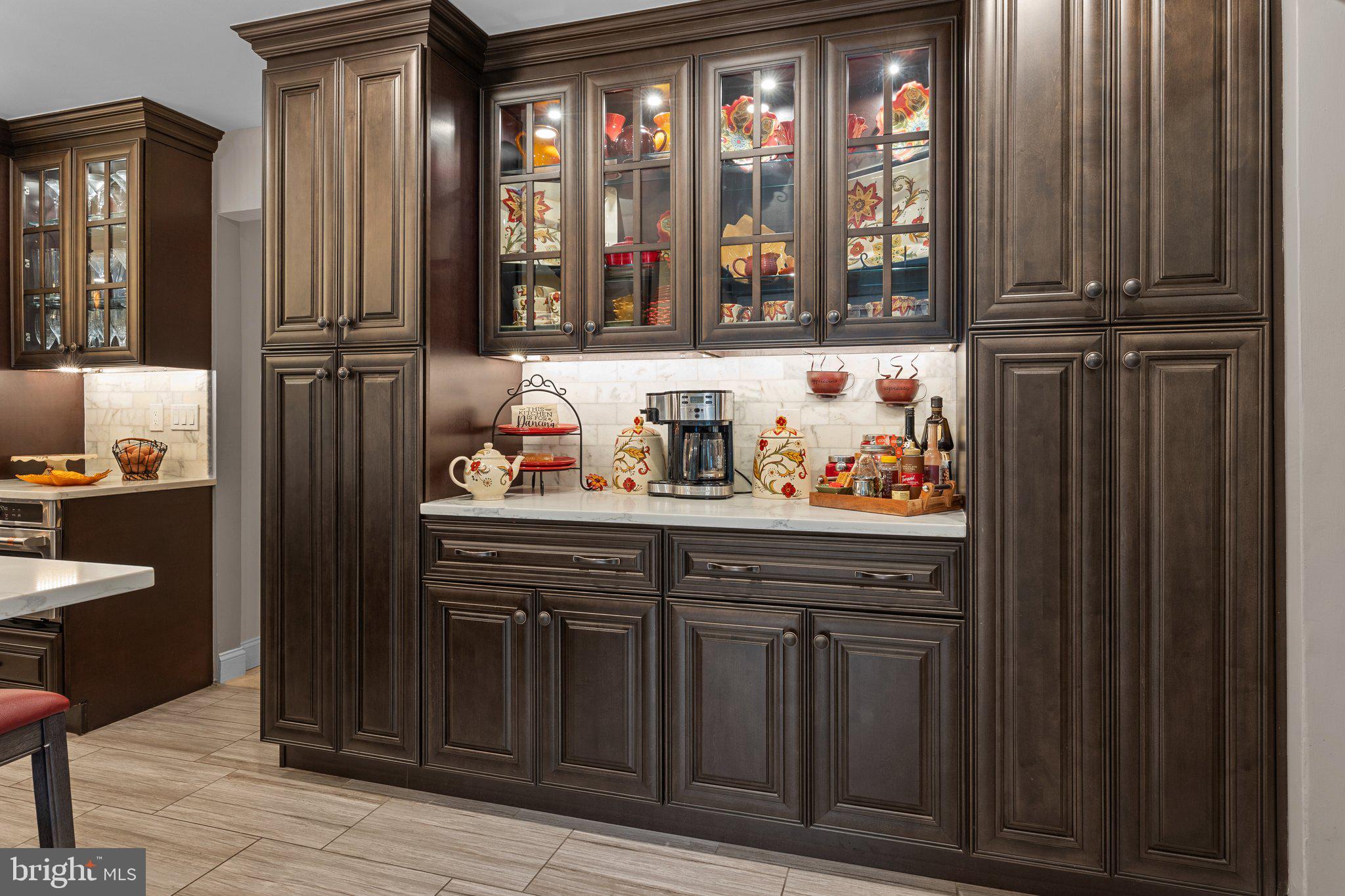 HUNTINGDON VALLEY - Residential