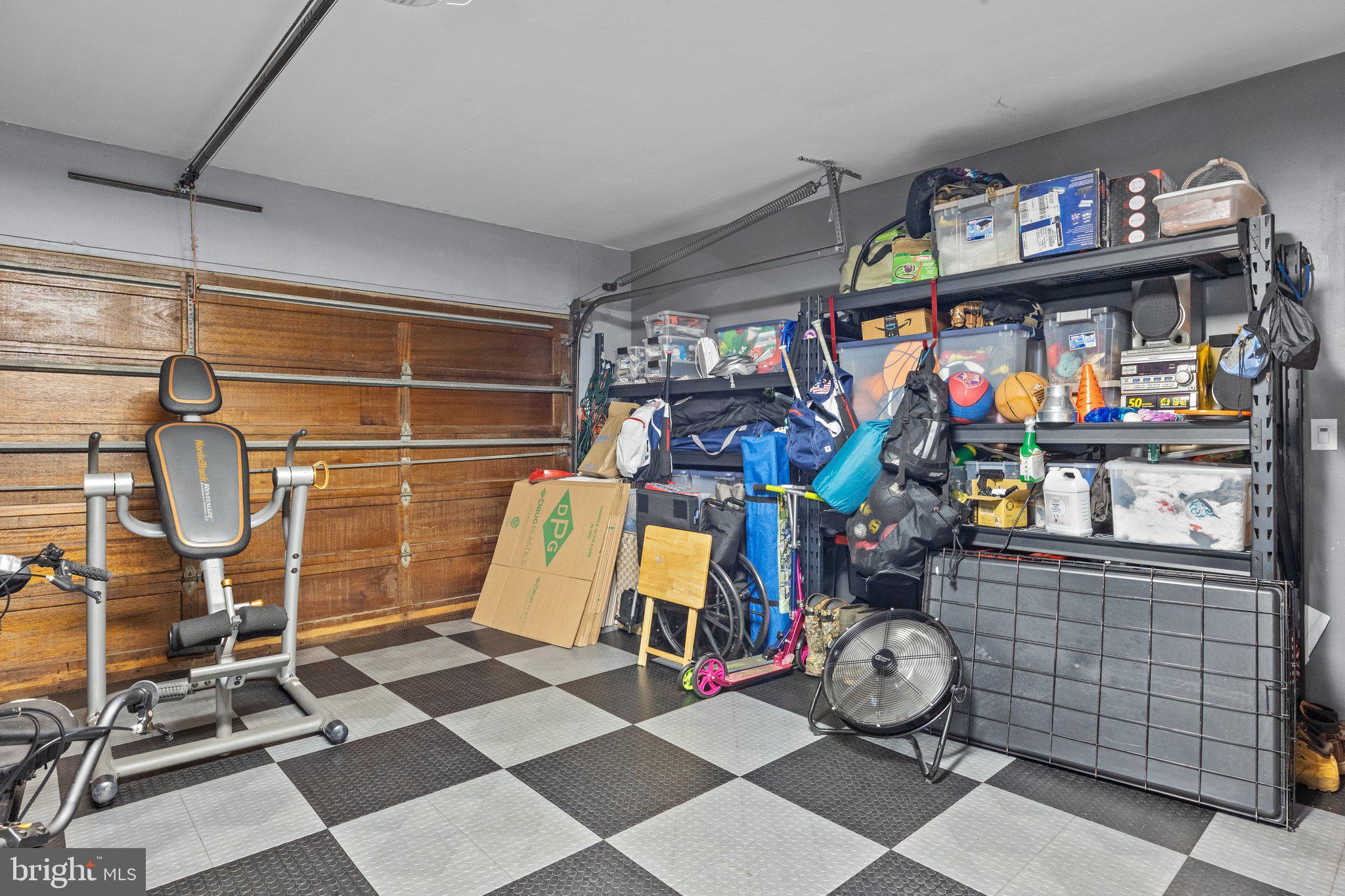 HUNTINGDON VALLEY - Residential