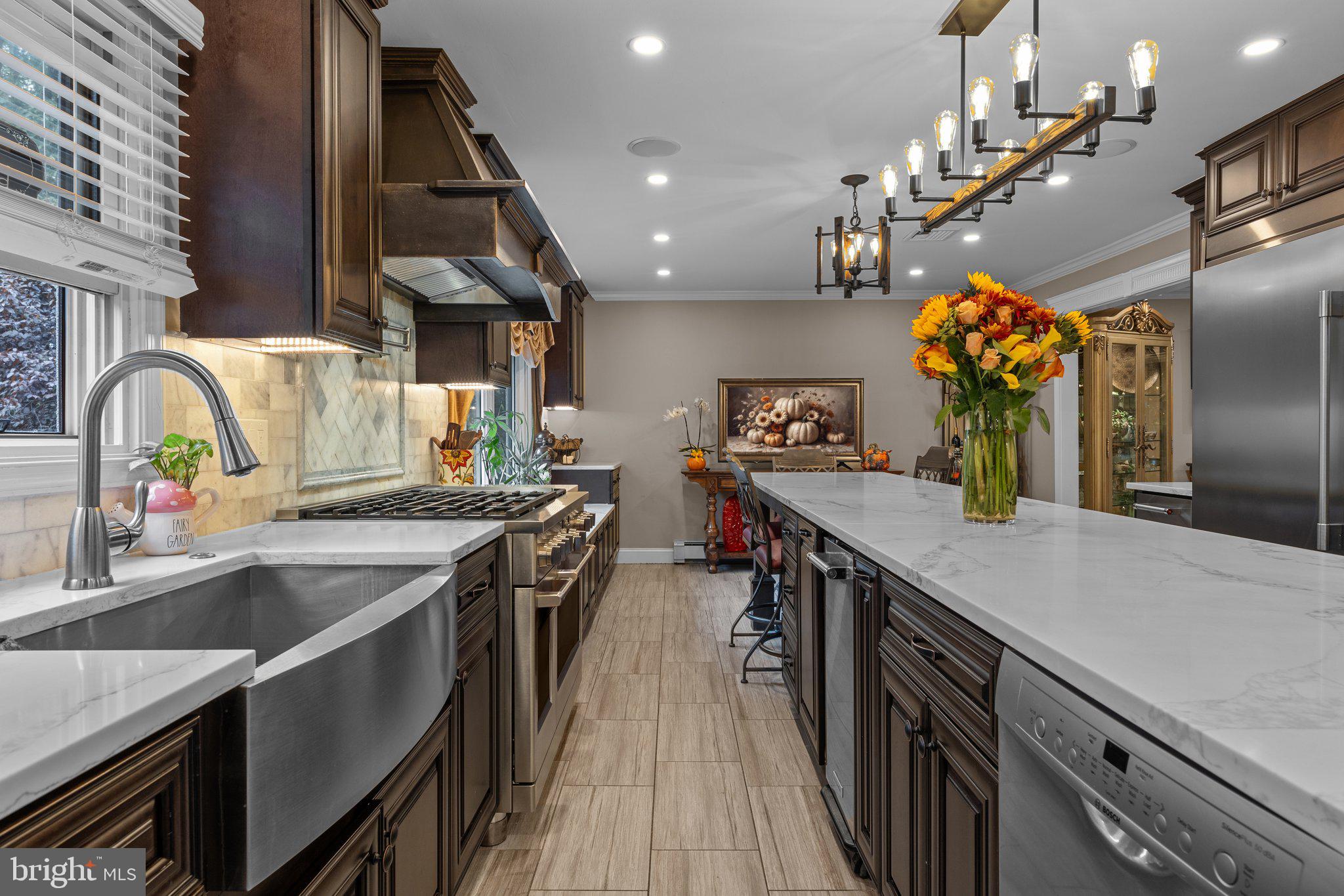 HUNTINGDON VALLEY - Residential