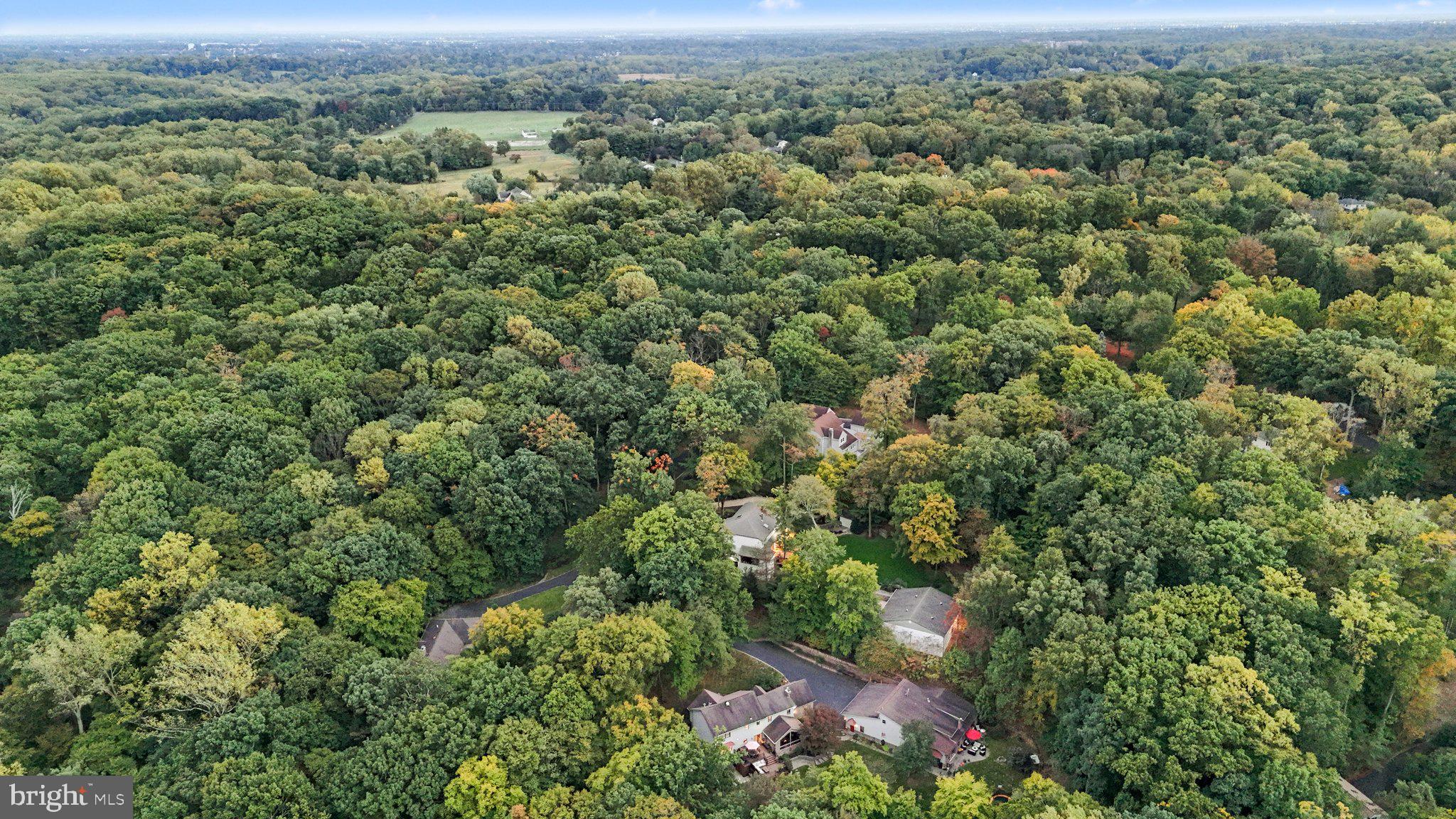 HUNTINGDON VALLEY - Residential