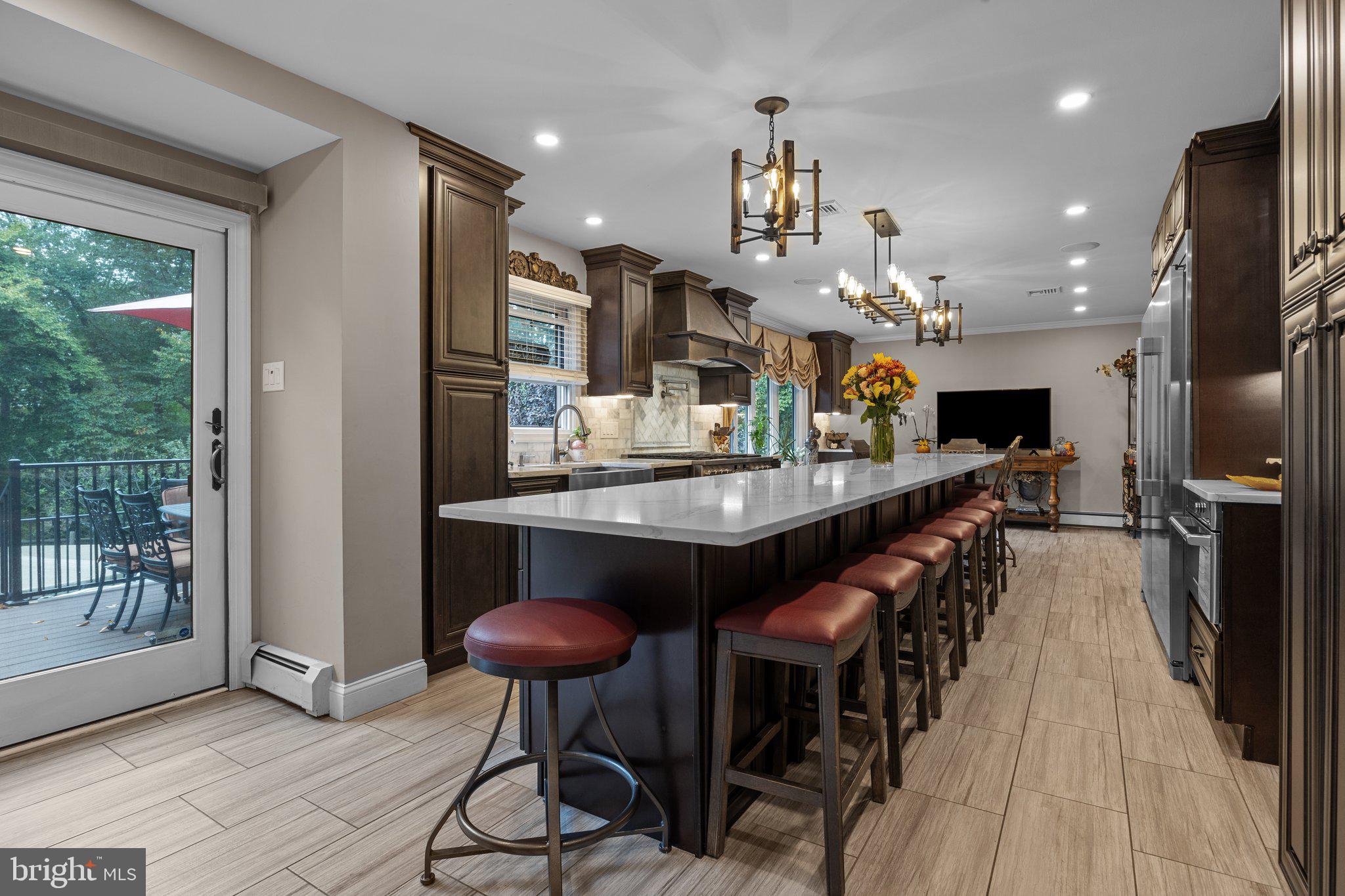 HUNTINGDON VALLEY - Residential