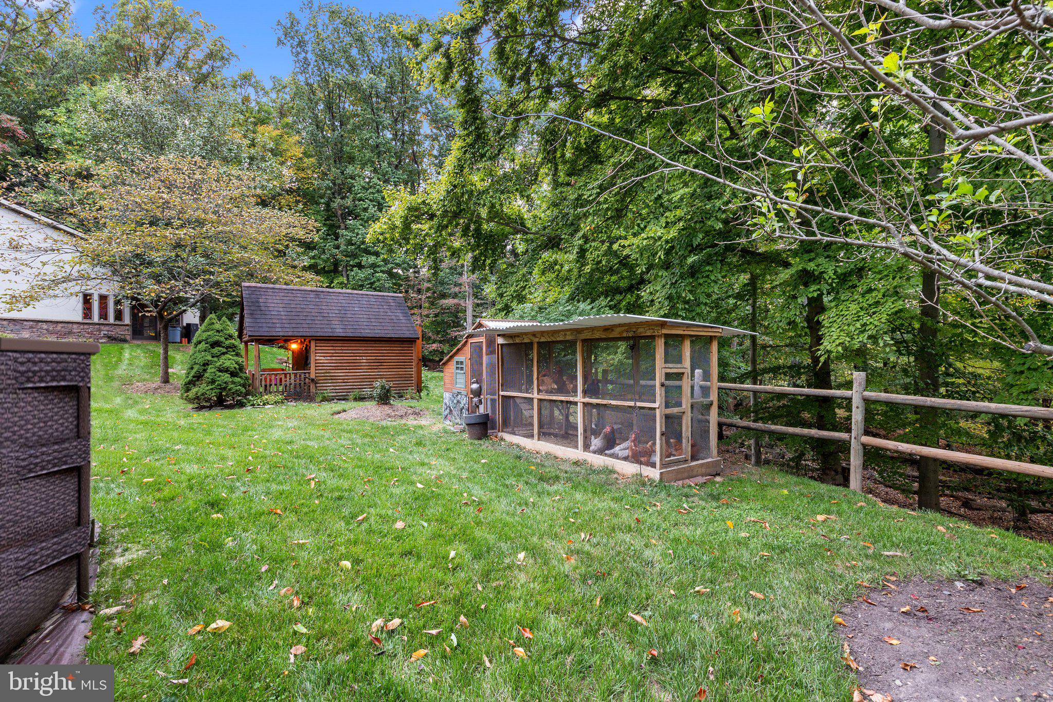 HUNTINGDON VALLEY - Residential