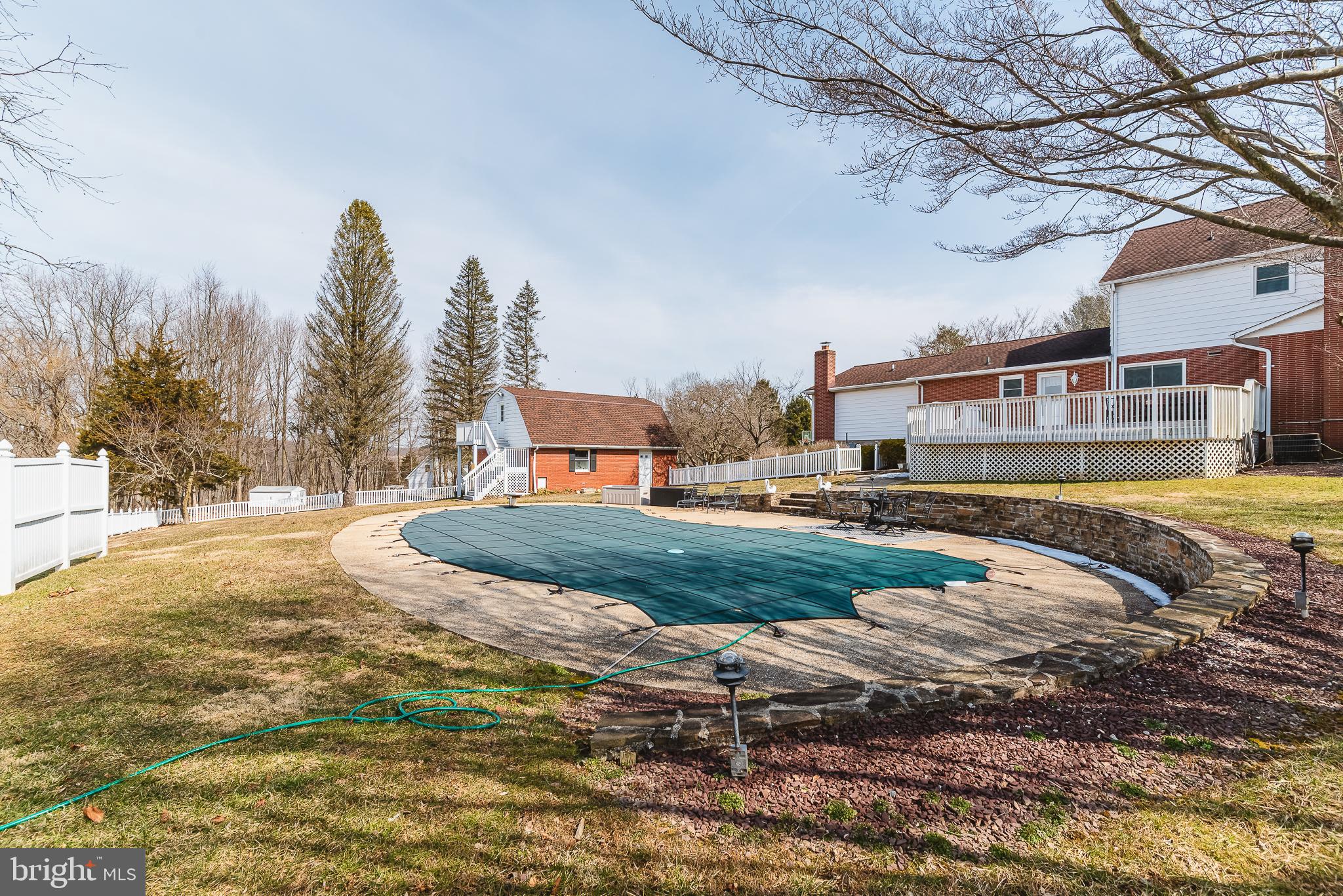 HARFORD HILLS - Residential