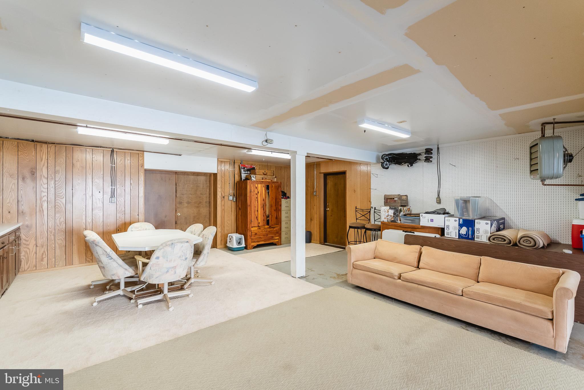 HARFORD HILLS - Residential